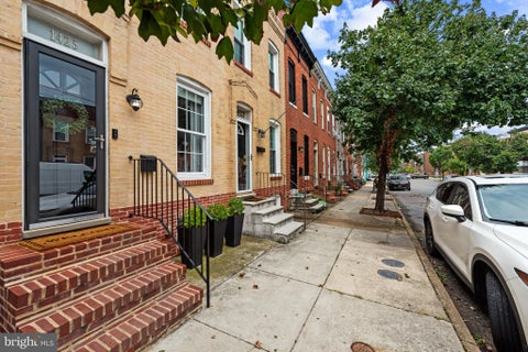 Photo of 1425 Decatur Street, BALTIMORE, MD 21230 (MLS # MDBA2225644)