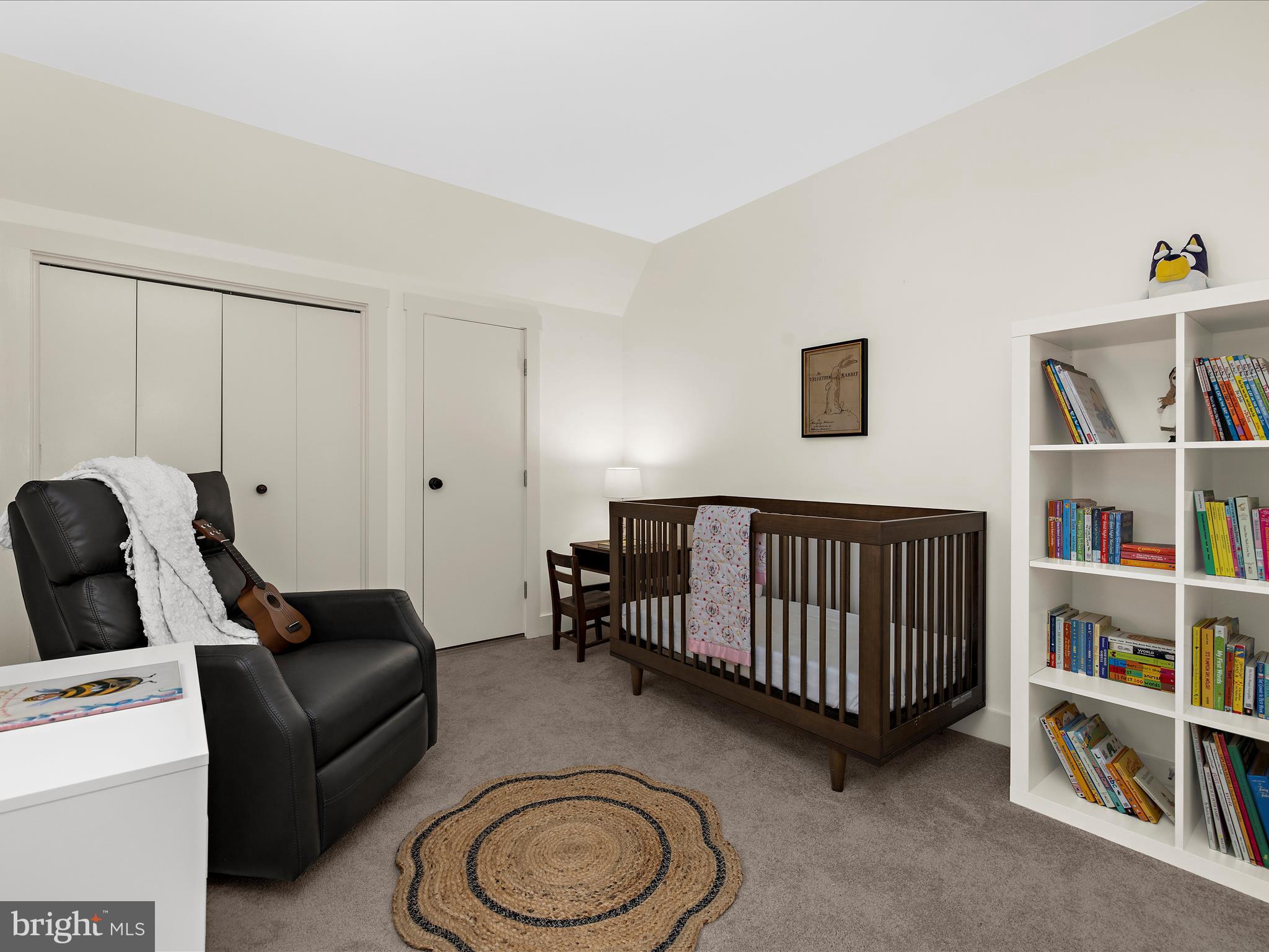 HILLSMERE SHORES - Residential