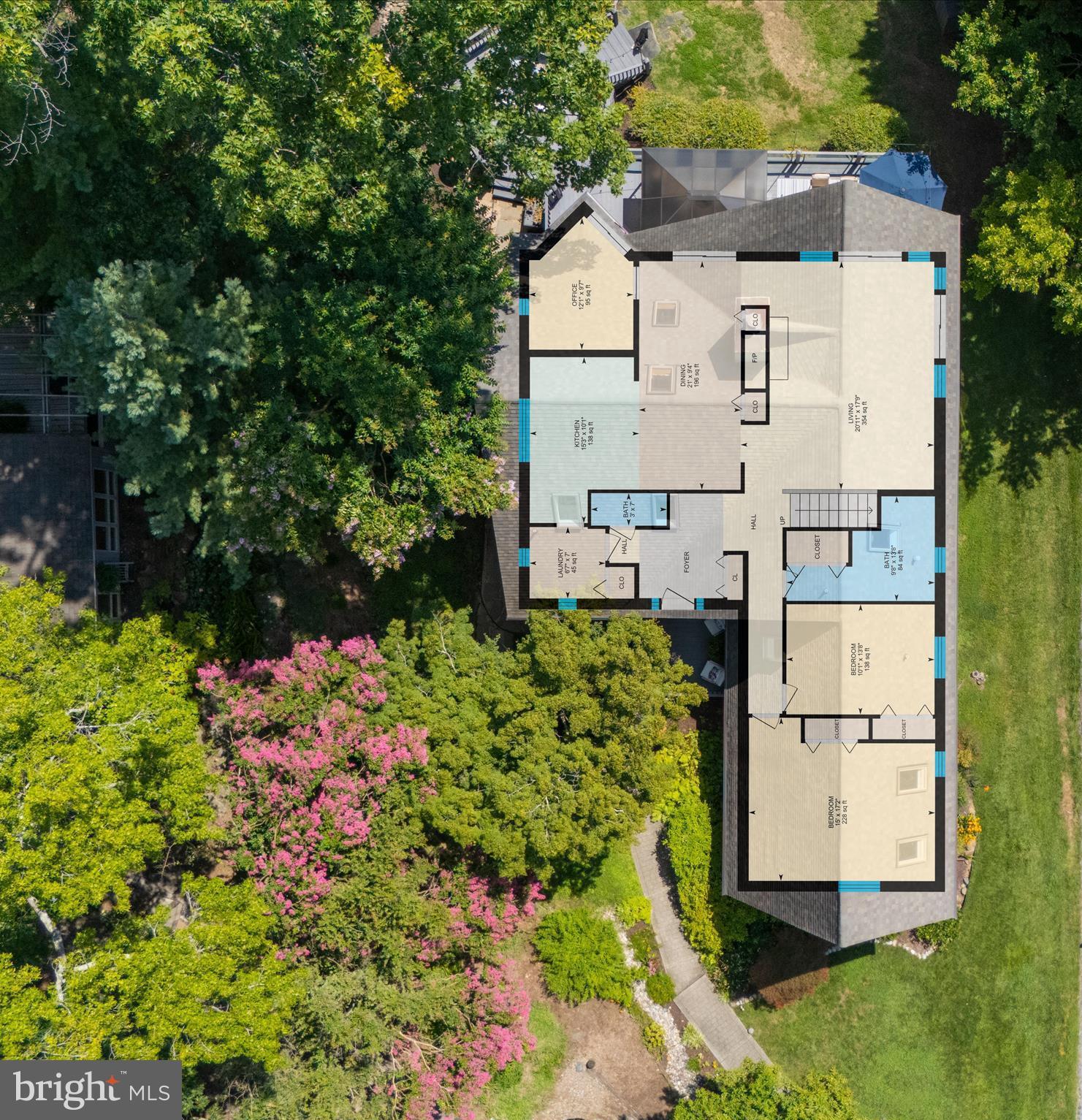 HILLSMERE SHORES - Residential