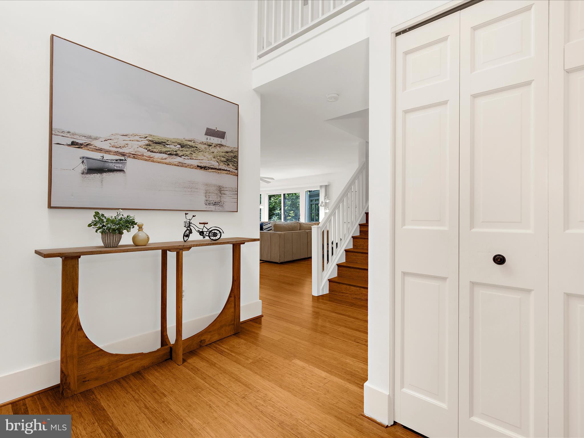 HILLSMERE SHORES - Residential