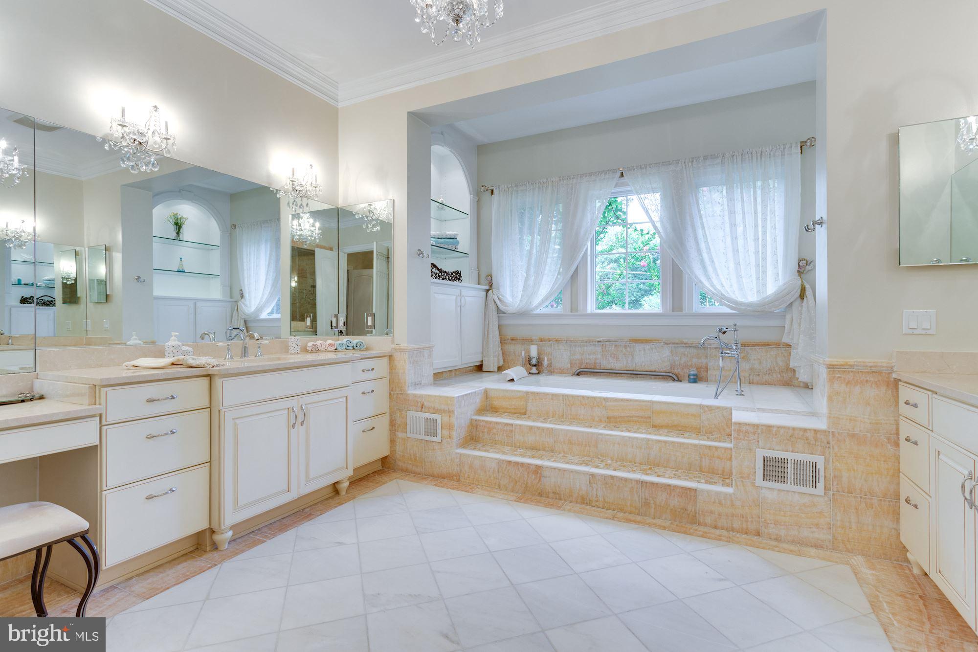 OLD DOMINION GARDENS - Residential