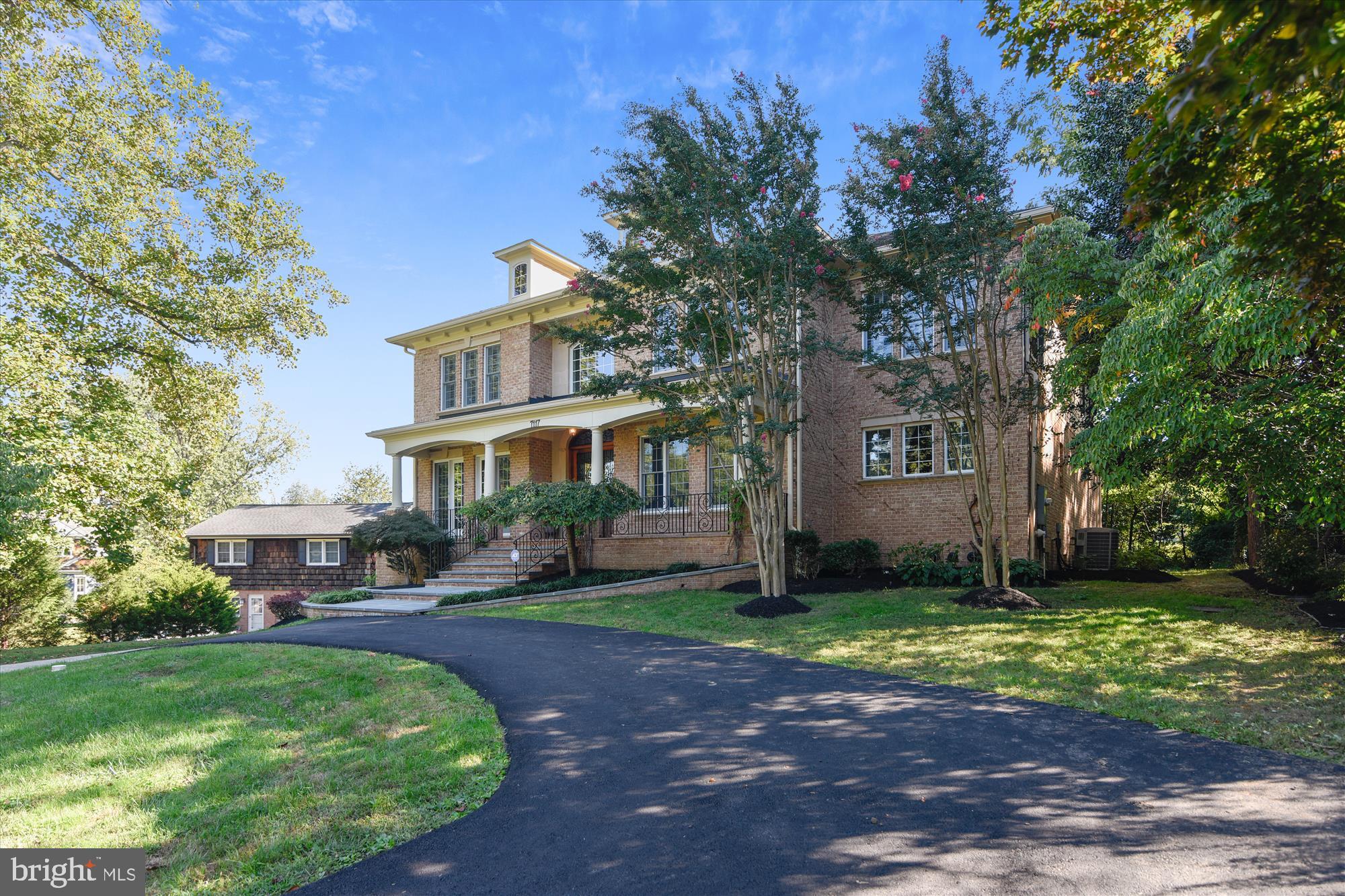 OLD DOMINION GARDENS - Residential