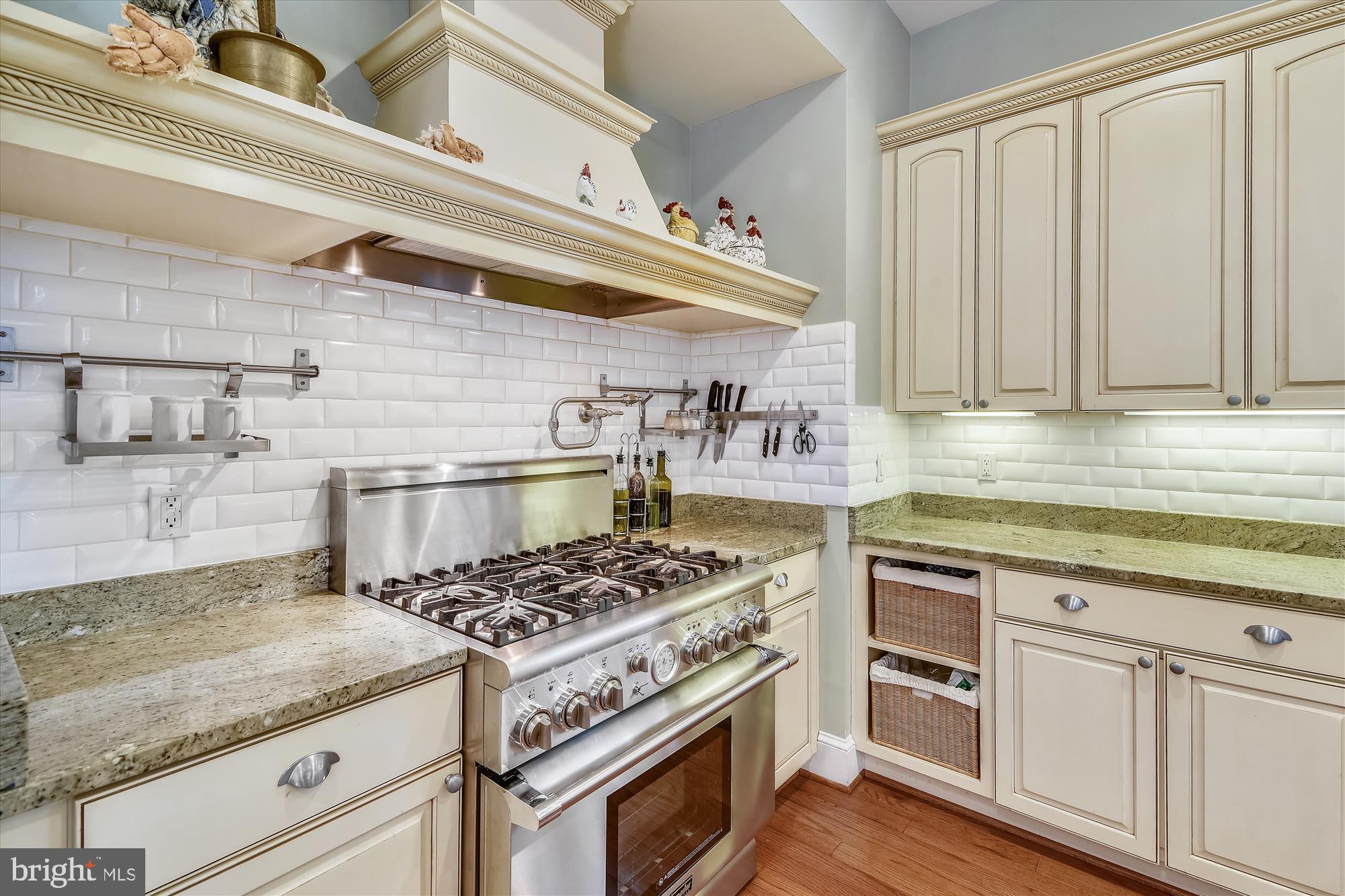 OLD DOMINION GARDENS - Residential