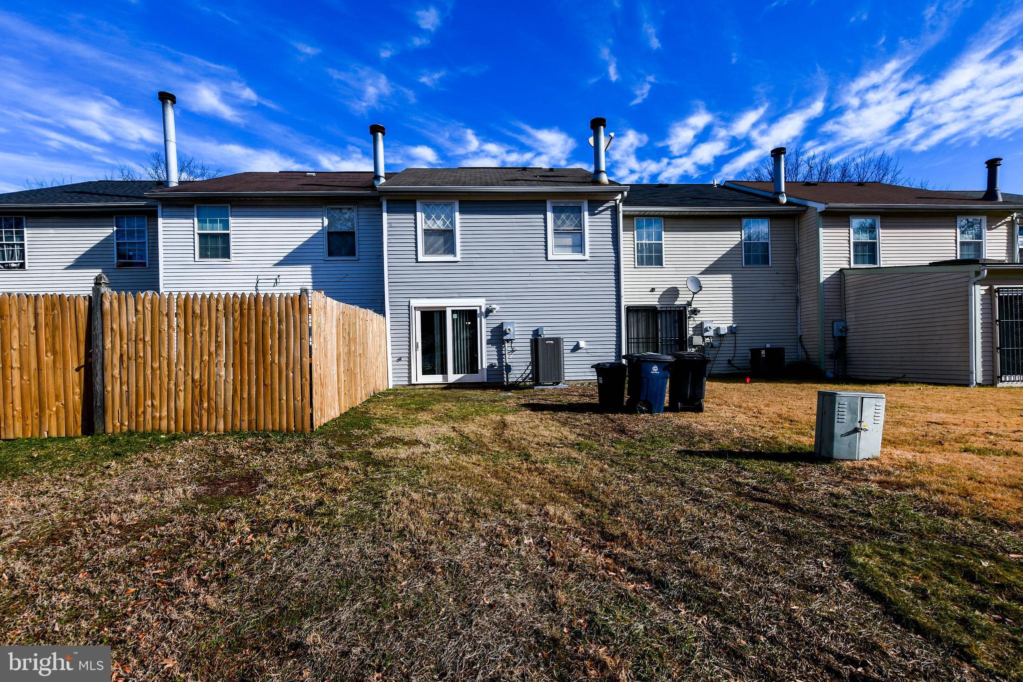 FORESTVILLE PARK - Residential