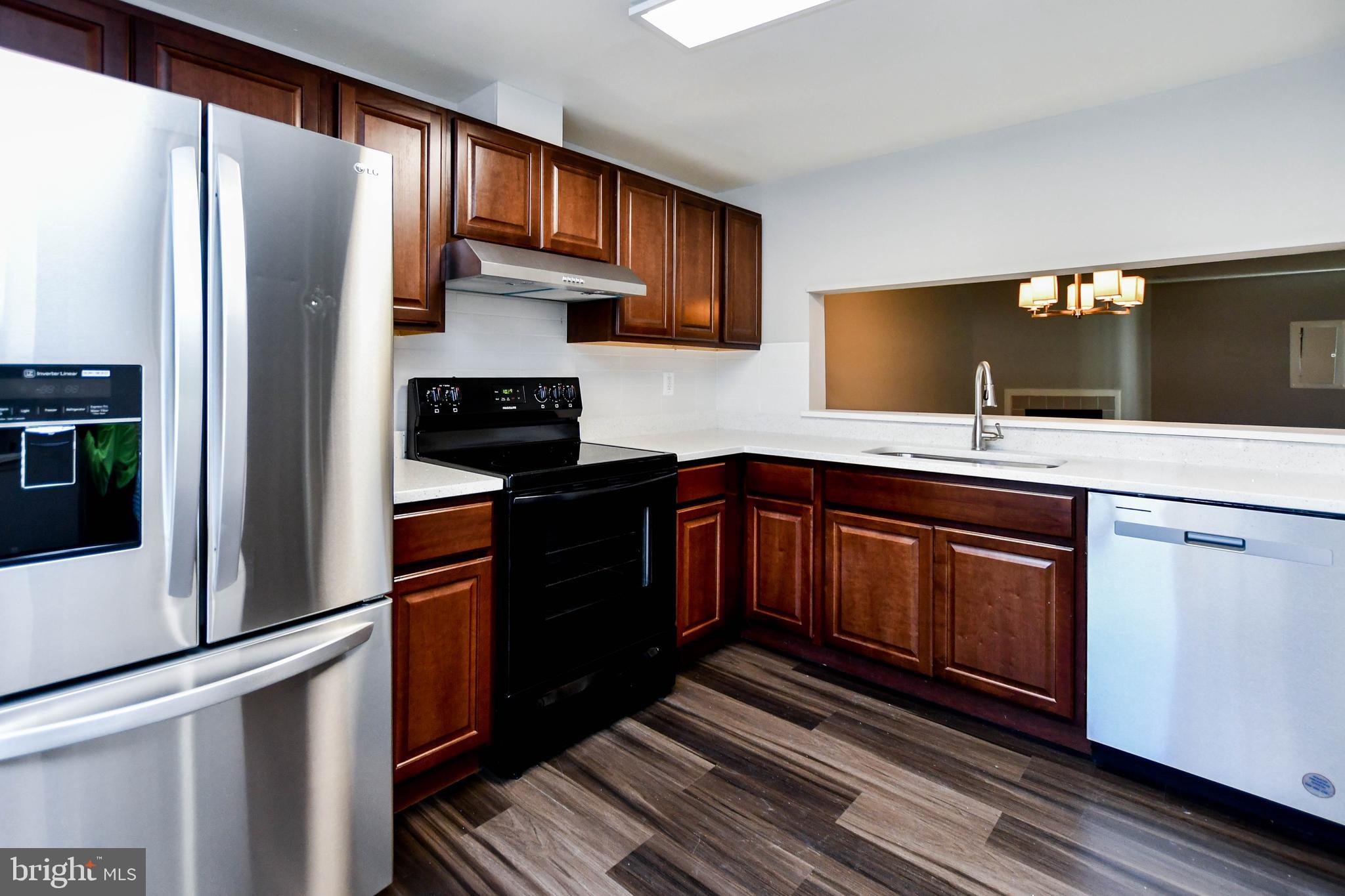 FORESTVILLE PARK - Residential