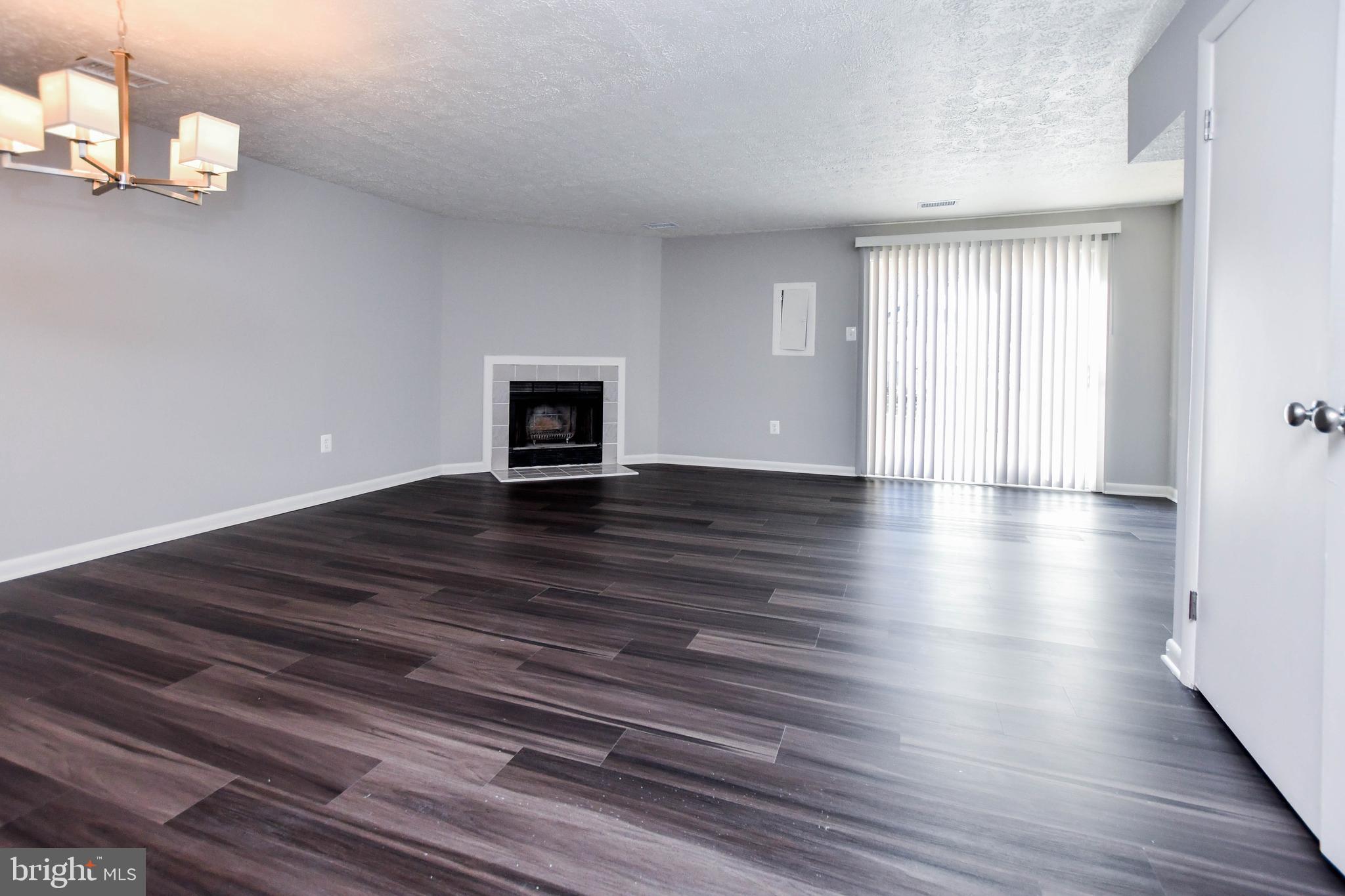 FORESTVILLE PARK - Residential