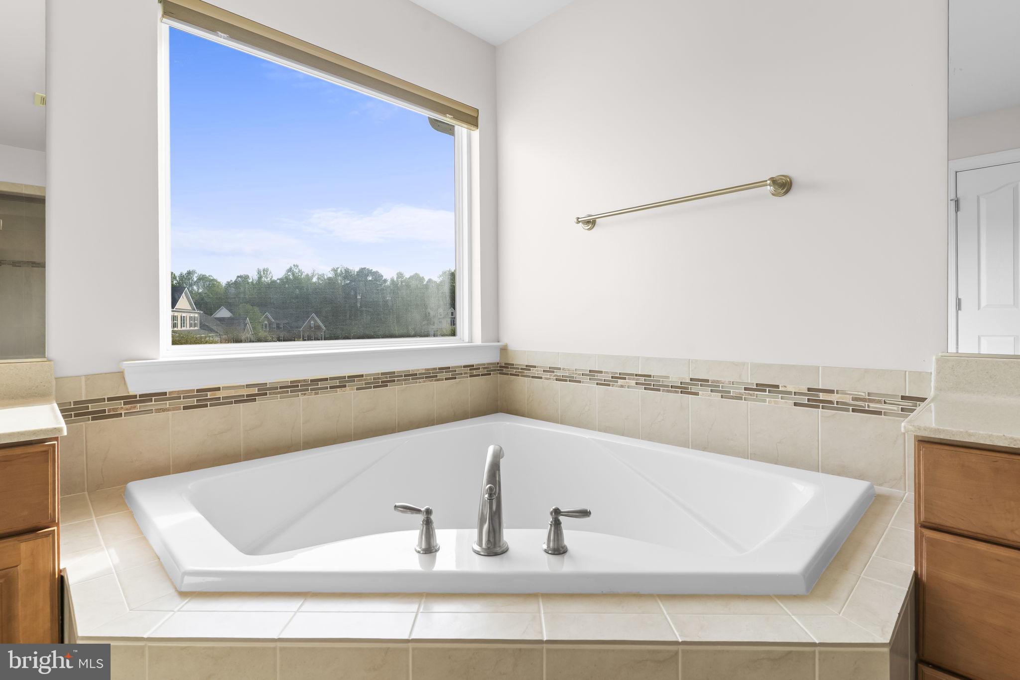 LEONARDS GRANT - Residential