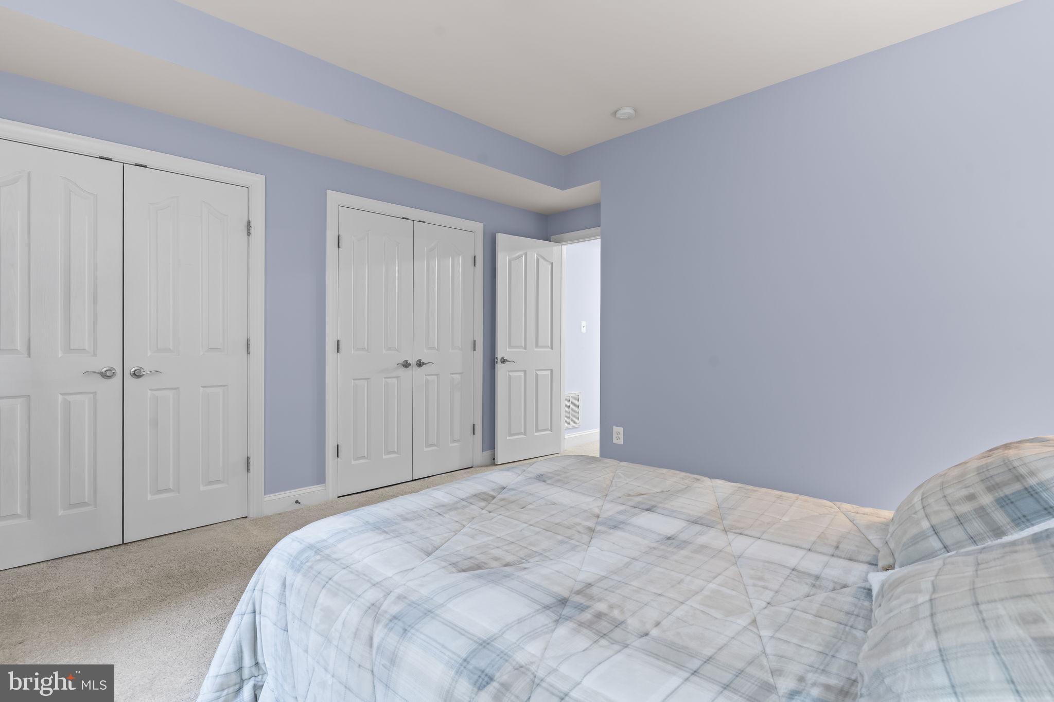 LEONARDS GRANT - Residential