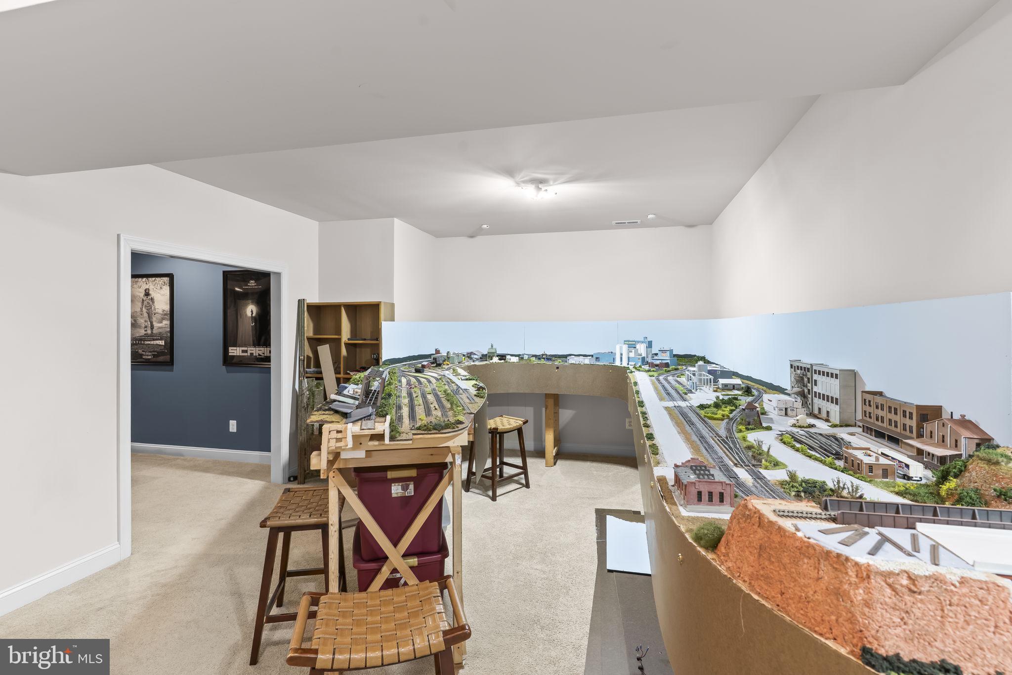 LEONARDS GRANT - Residential