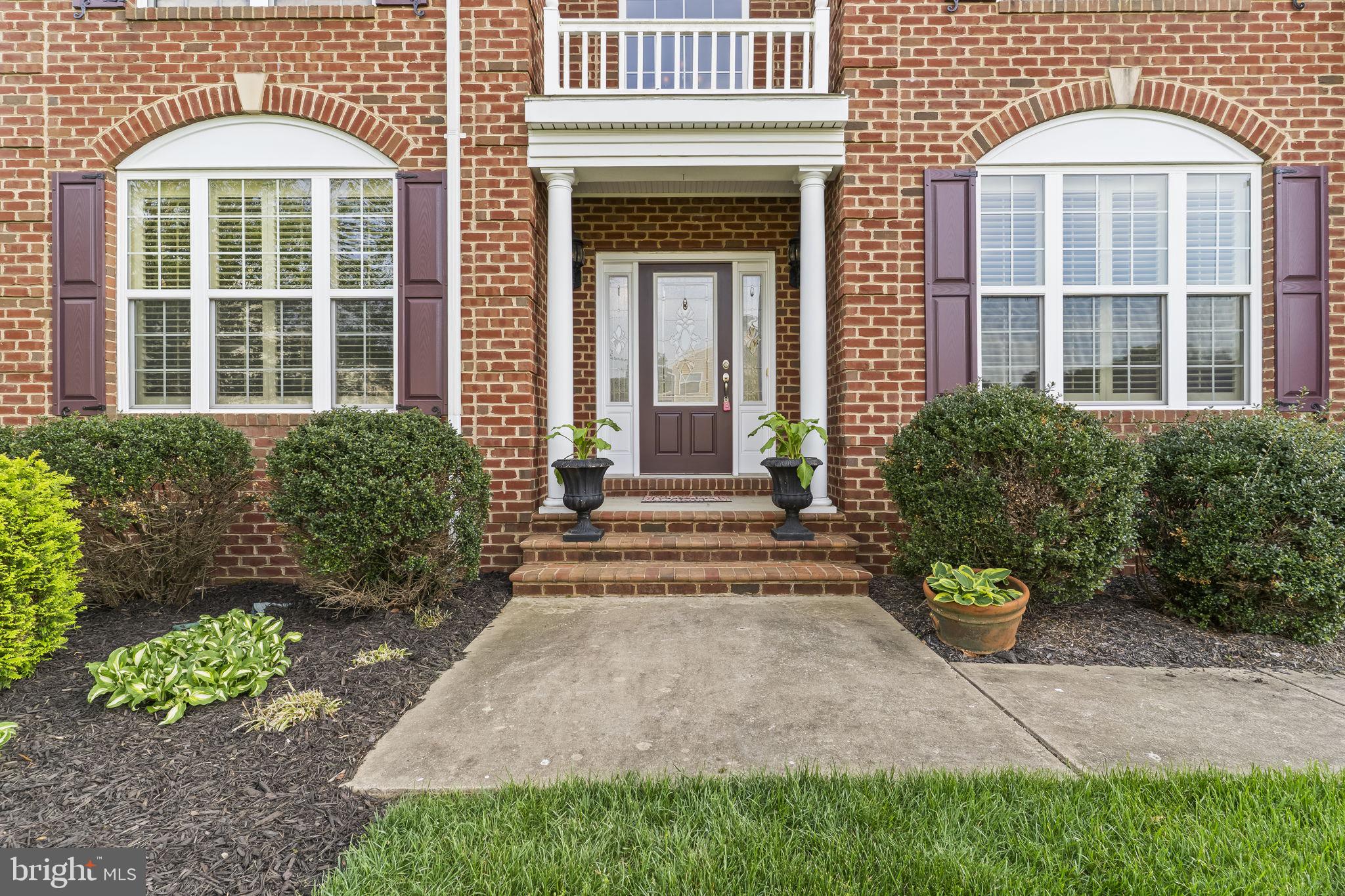 LEONARDS GRANT - Residential