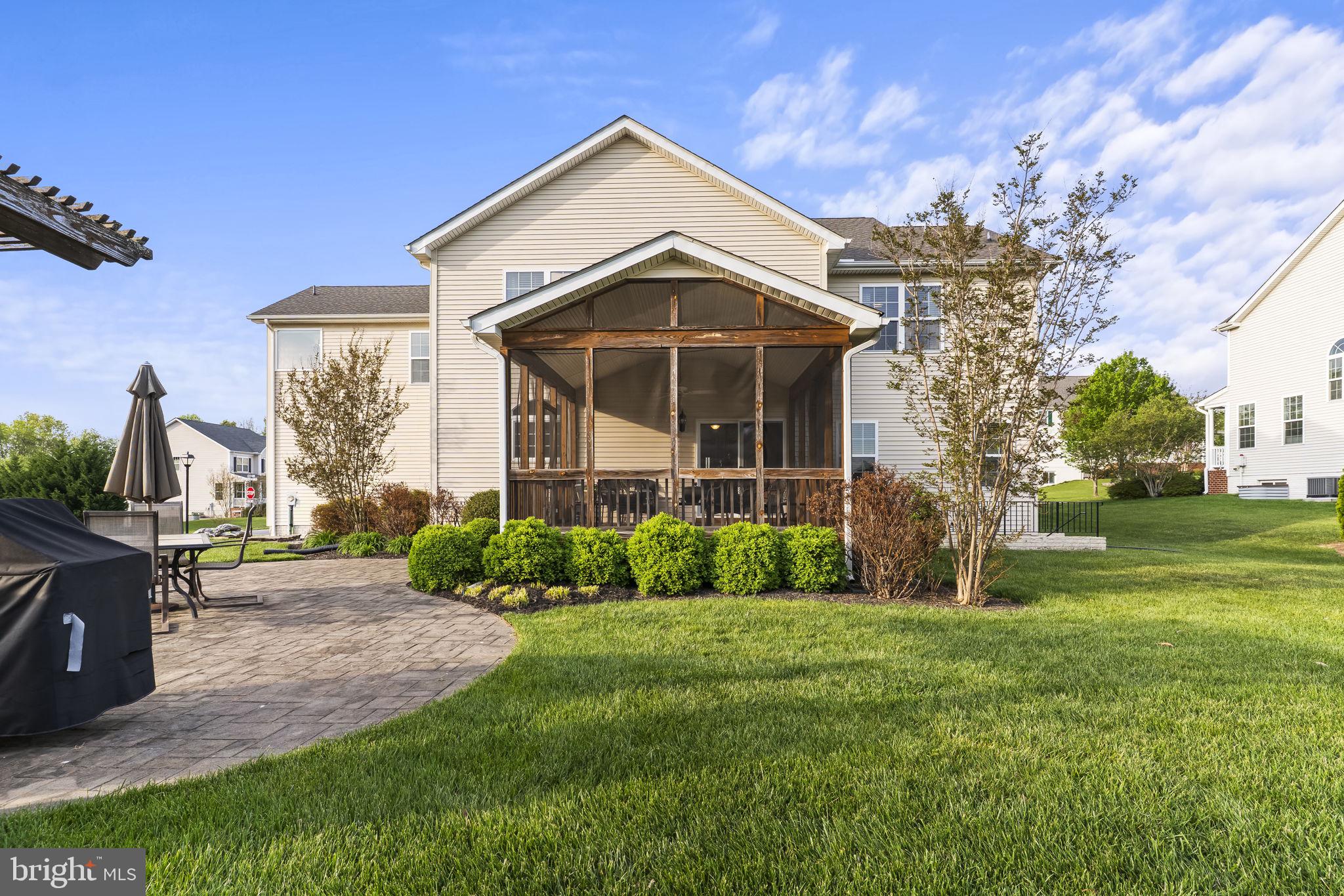 LEONARDS GRANT - Residential