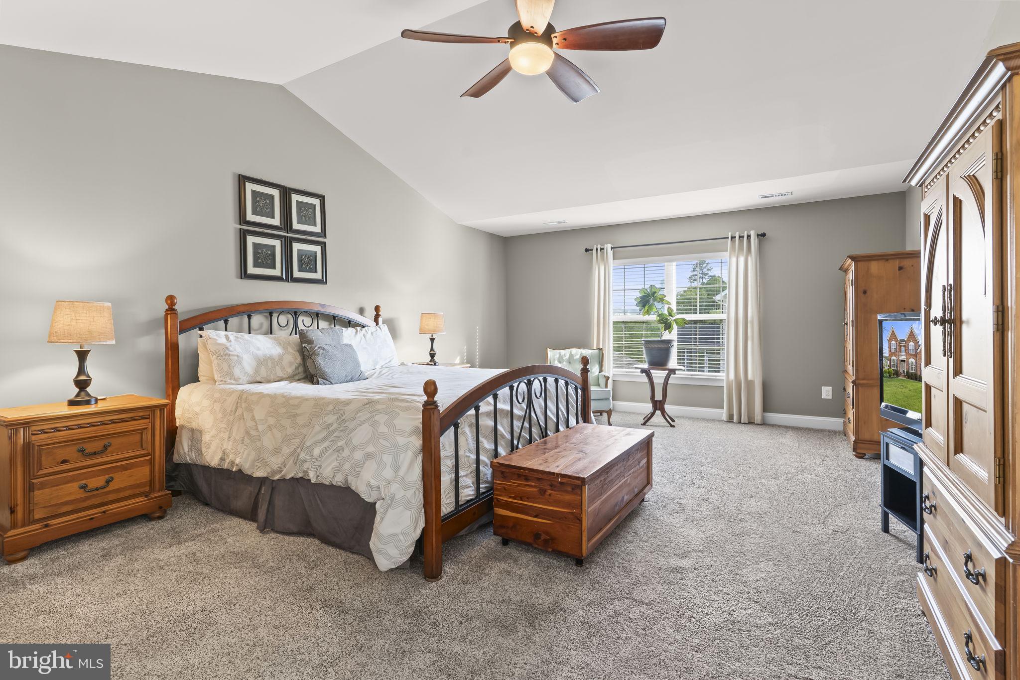 LEONARDS GRANT - Residential