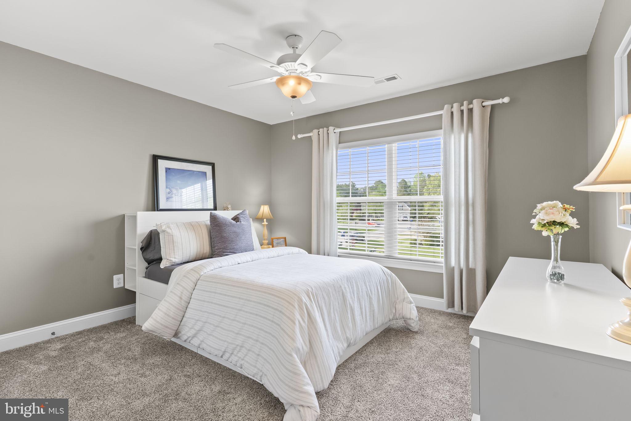 LEONARDS GRANT - Residential