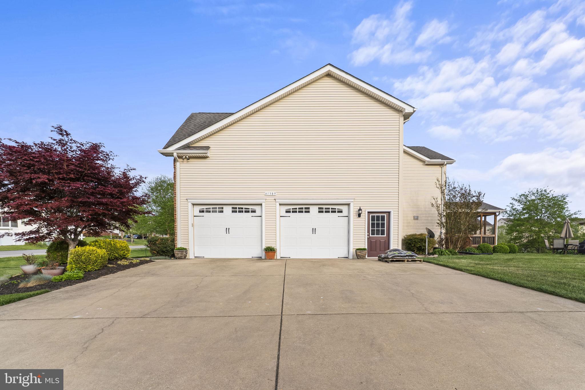 LEONARDS GRANT - Residential