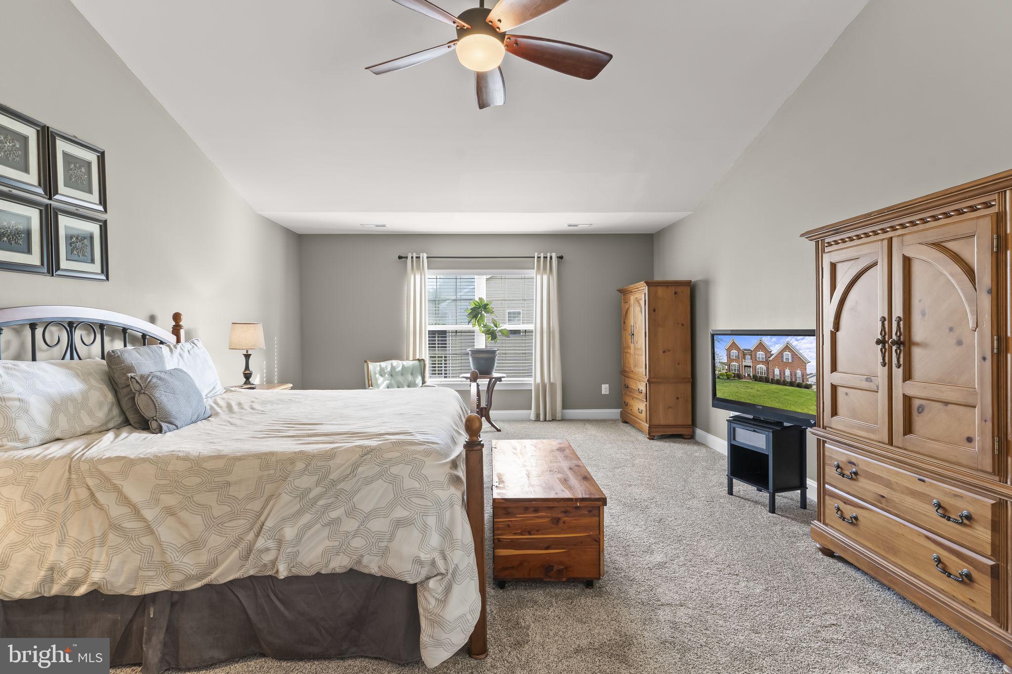 LEONARDS GRANT - Residential