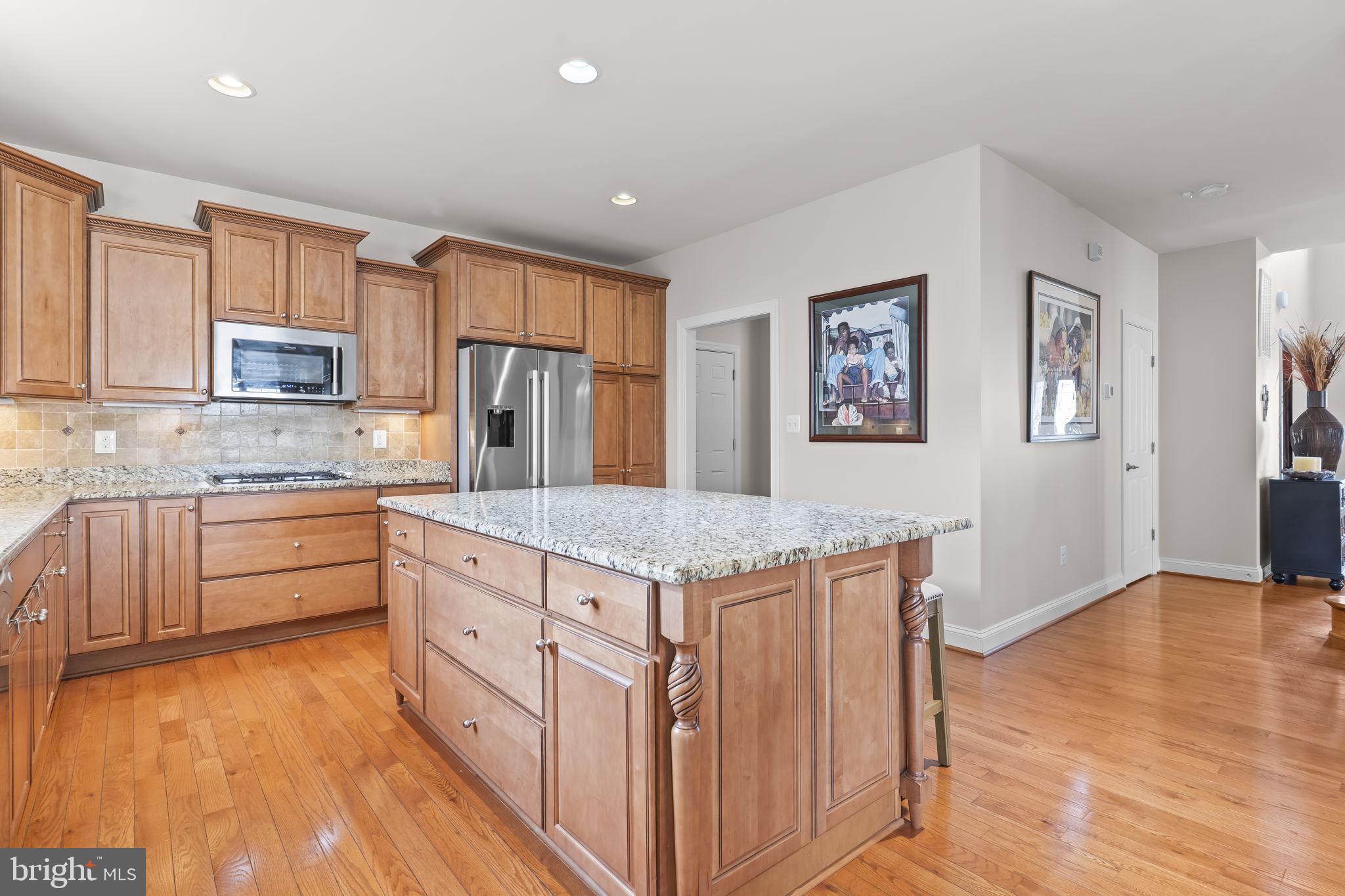 LEONARDS GRANT - Residential