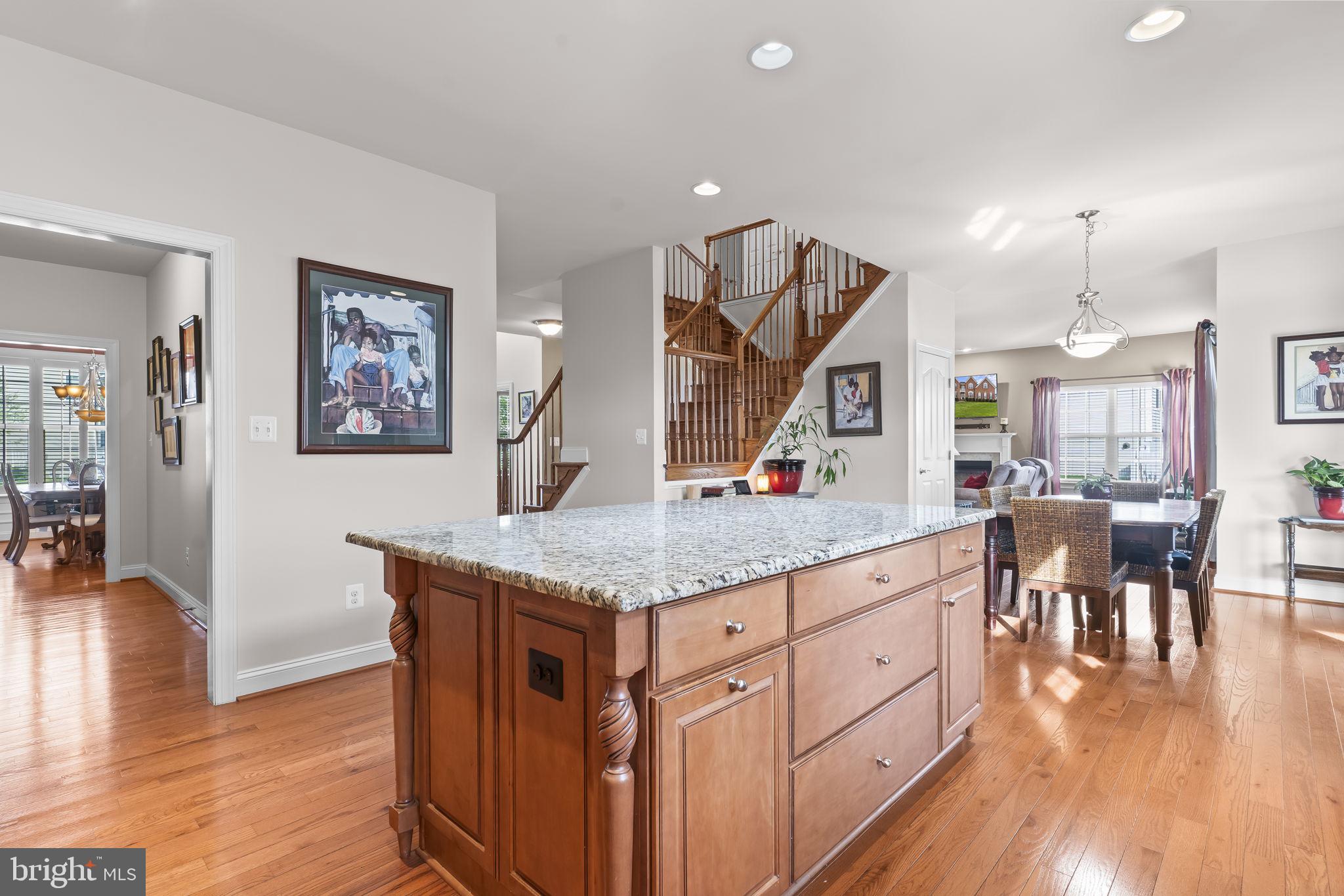 LEONARDS GRANT - Residential