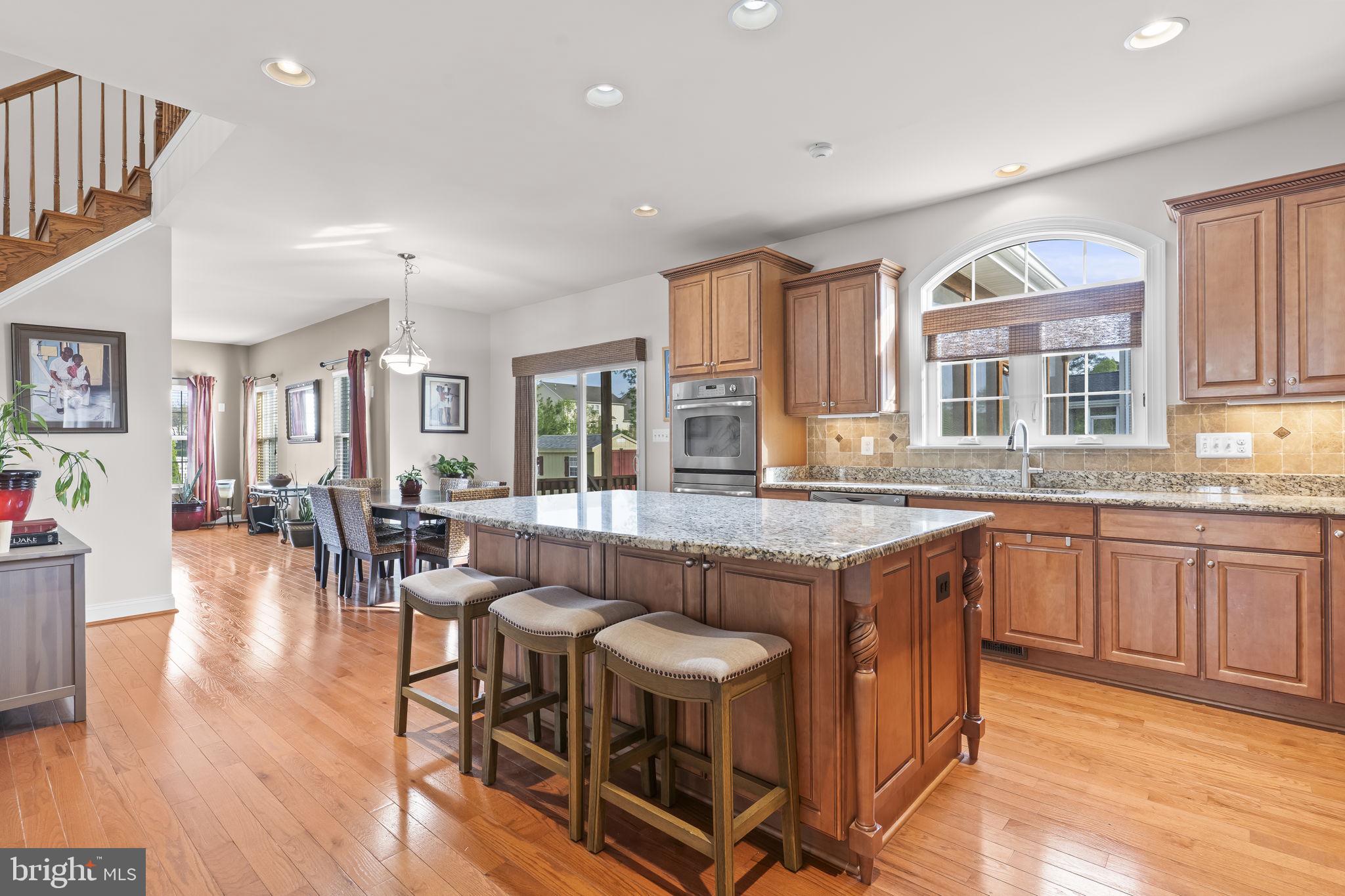 LEONARDS GRANT - Residential