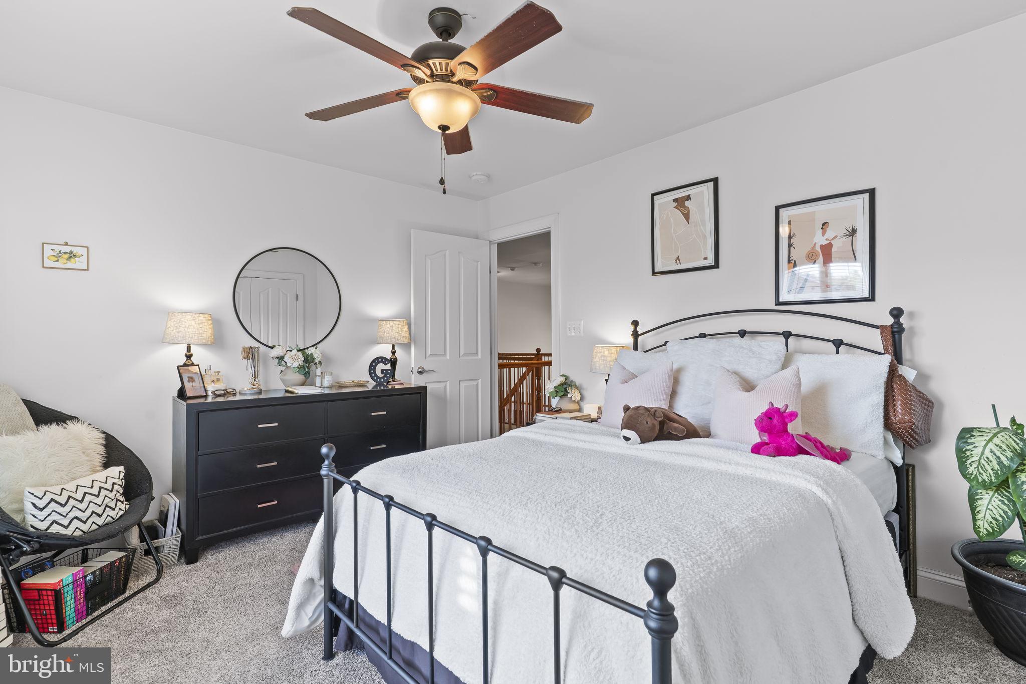 LEONARDS GRANT - Residential