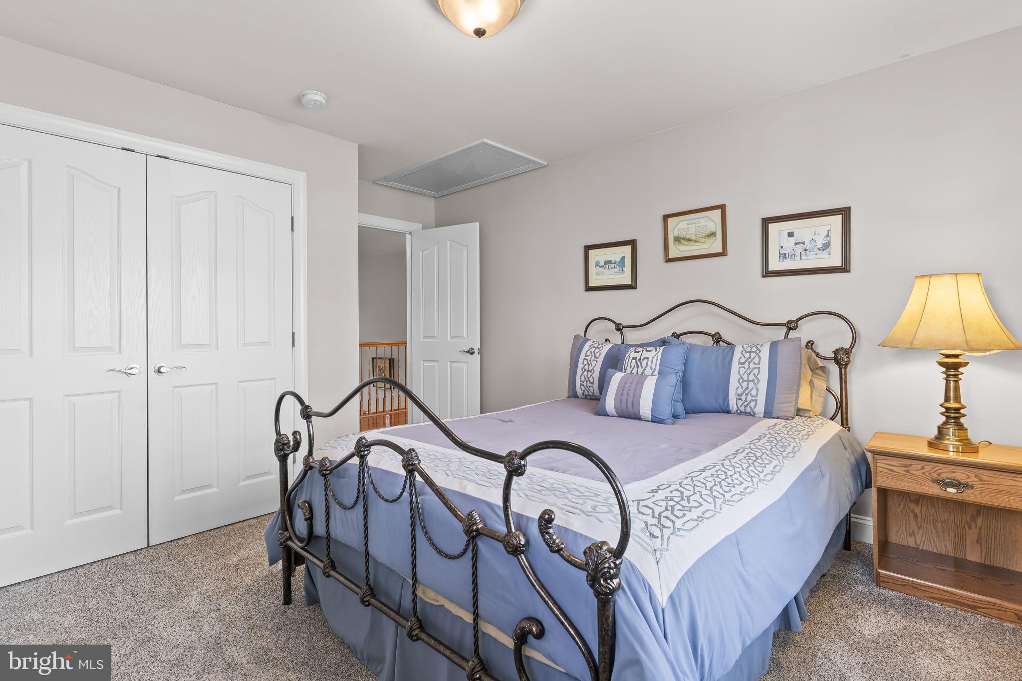 LEONARDS GRANT - Residential