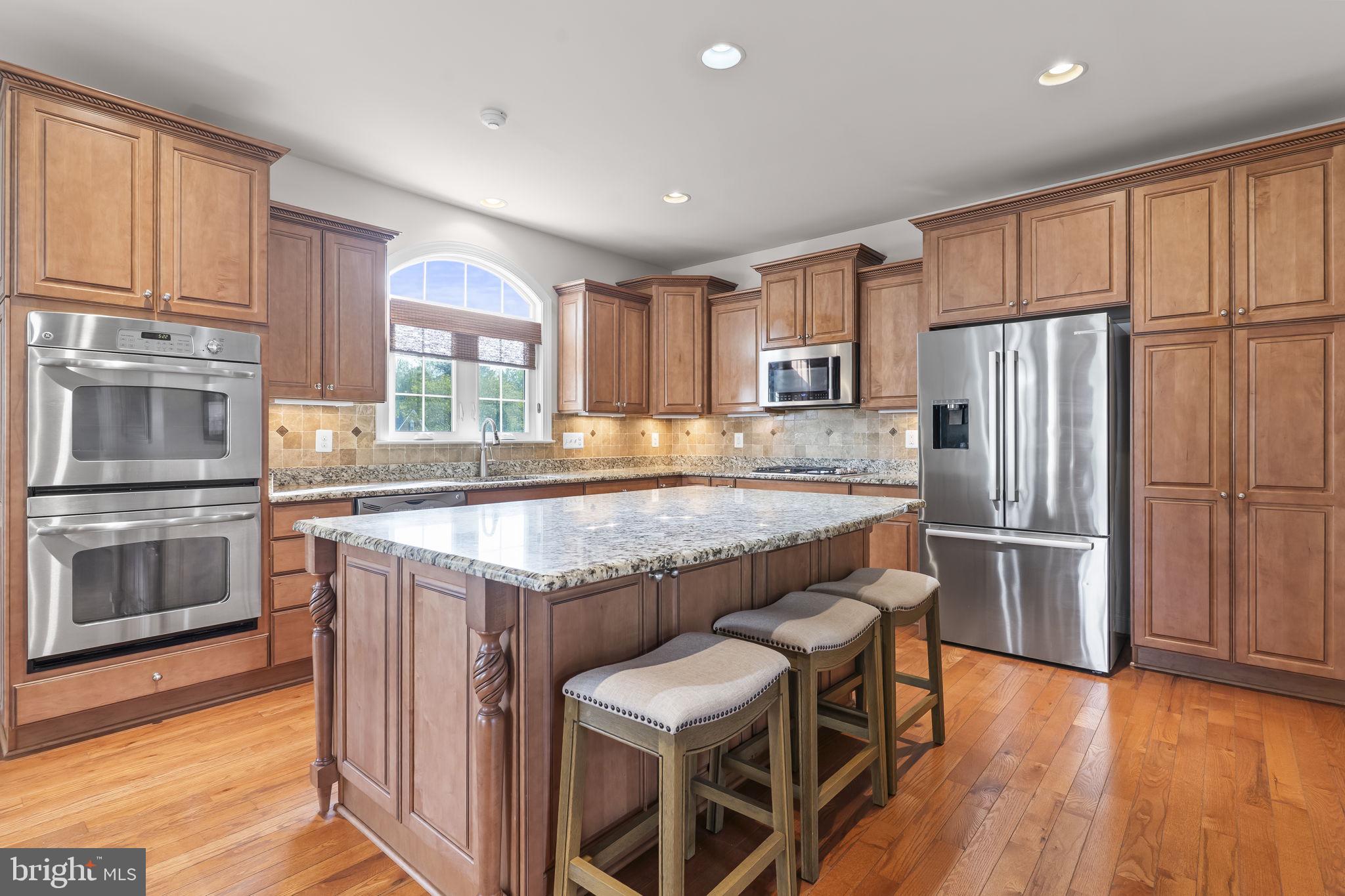 LEONARDS GRANT - Residential