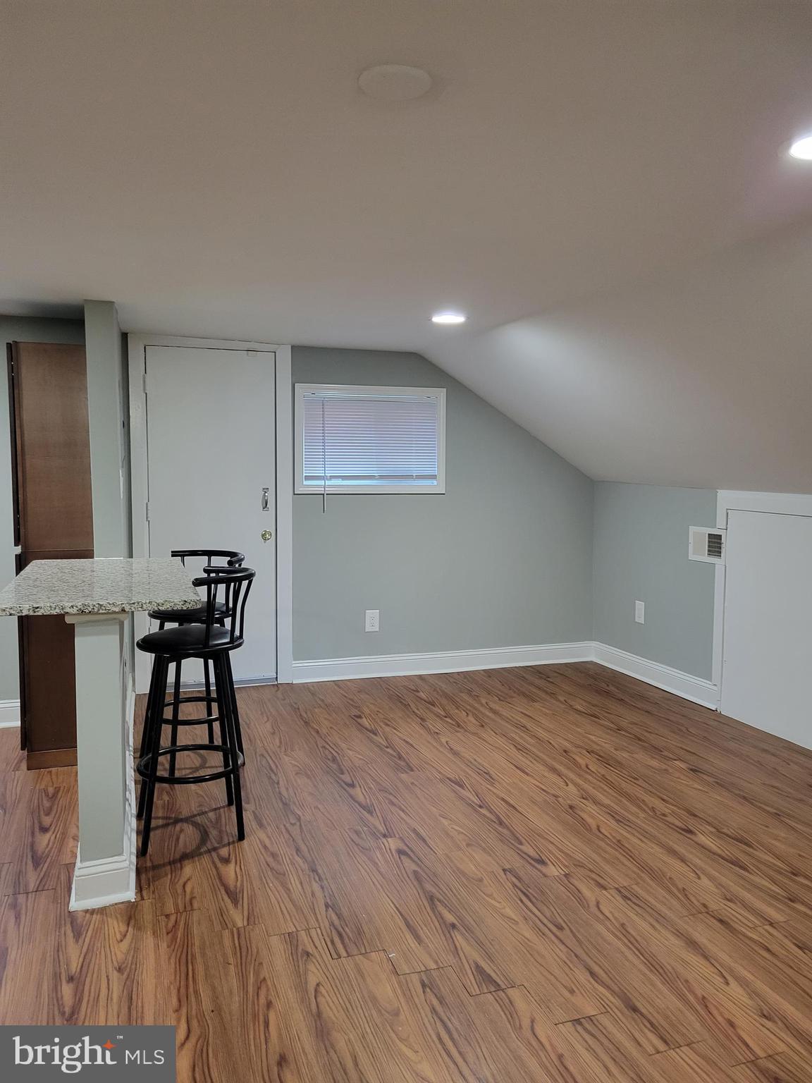 GWYNN OAK - Residential Lease