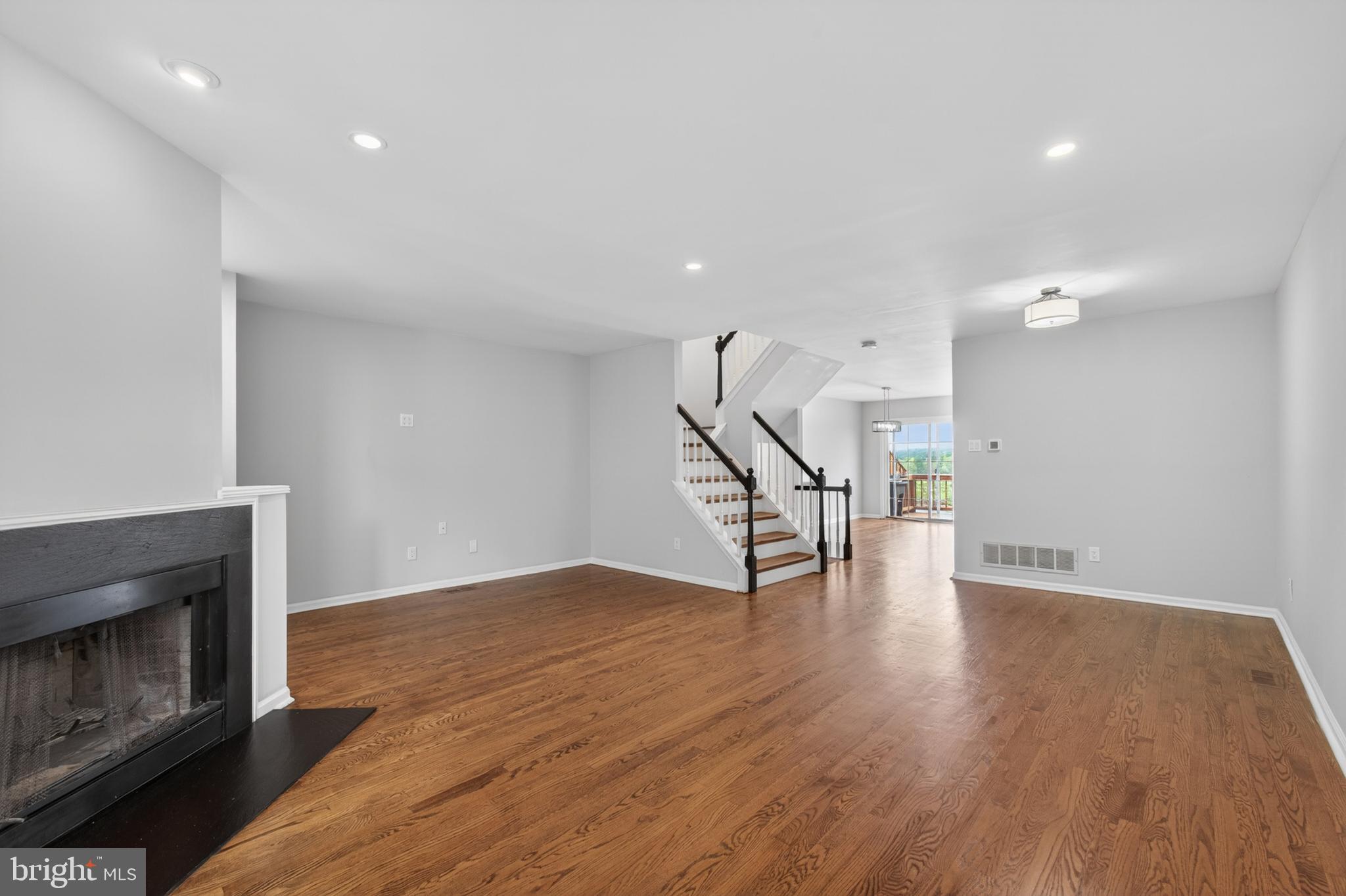 1202 HARBOUR RIDGE LANE