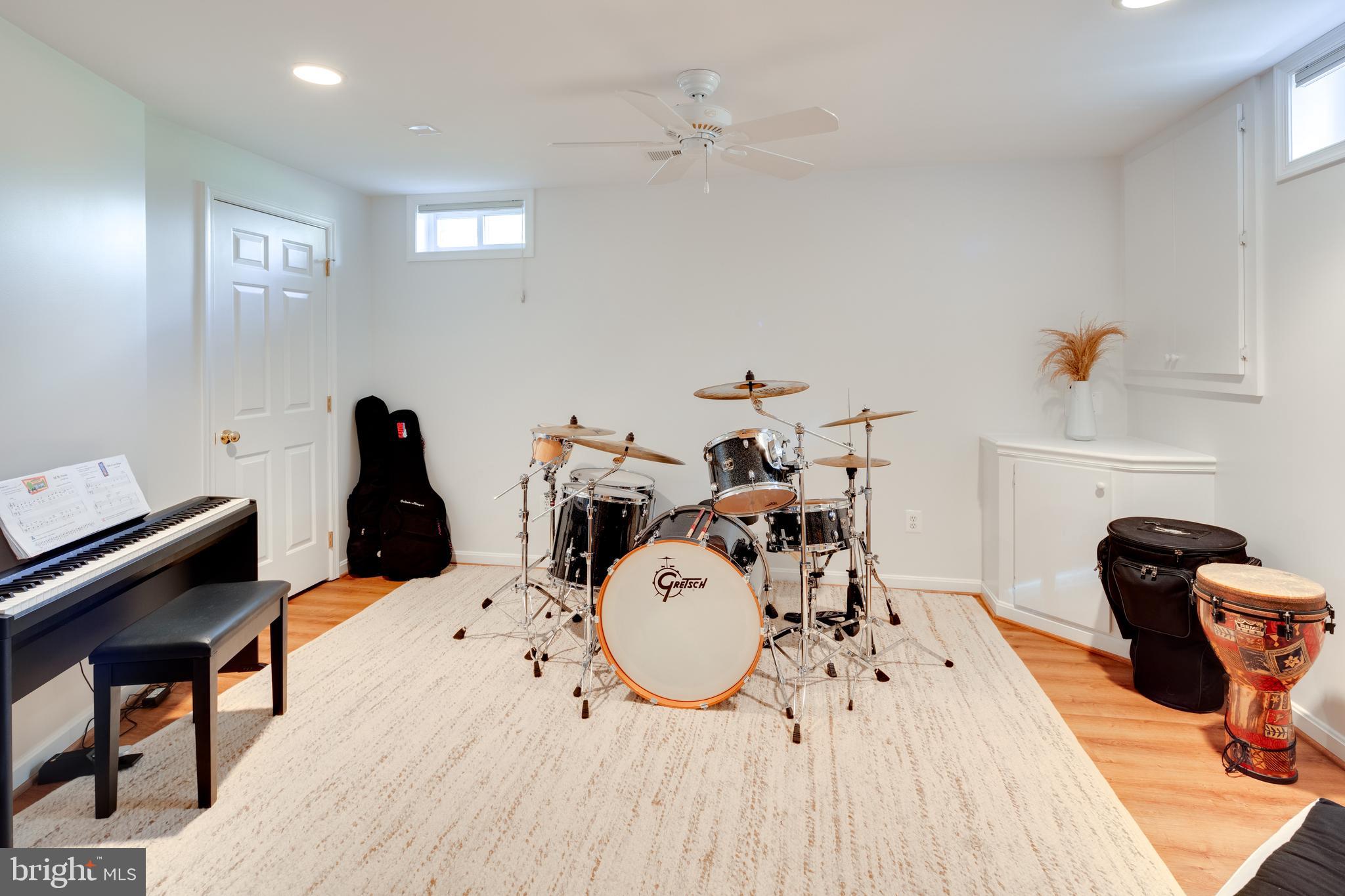 FRANKLIN FARM - Residential