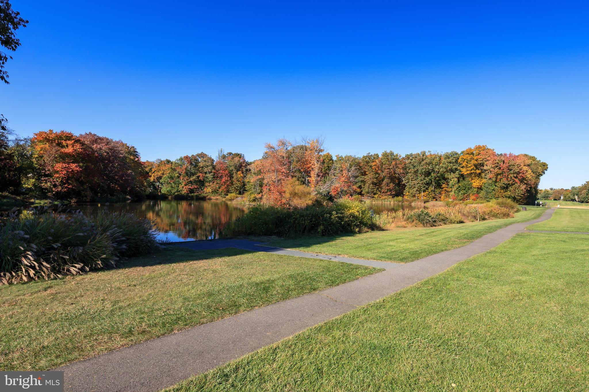 FRANKLIN FARM - Residential