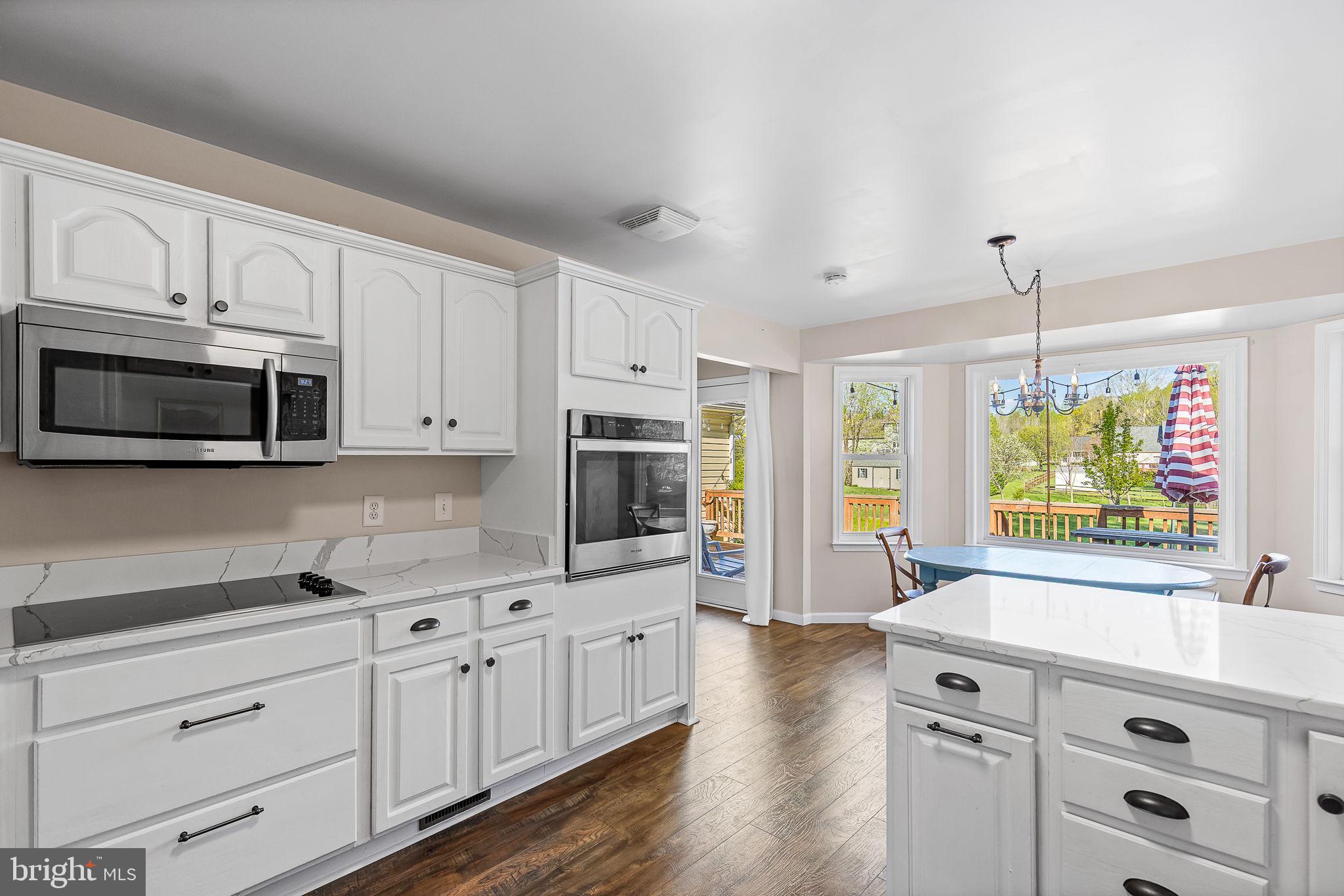 SPRING CREEK - Residential