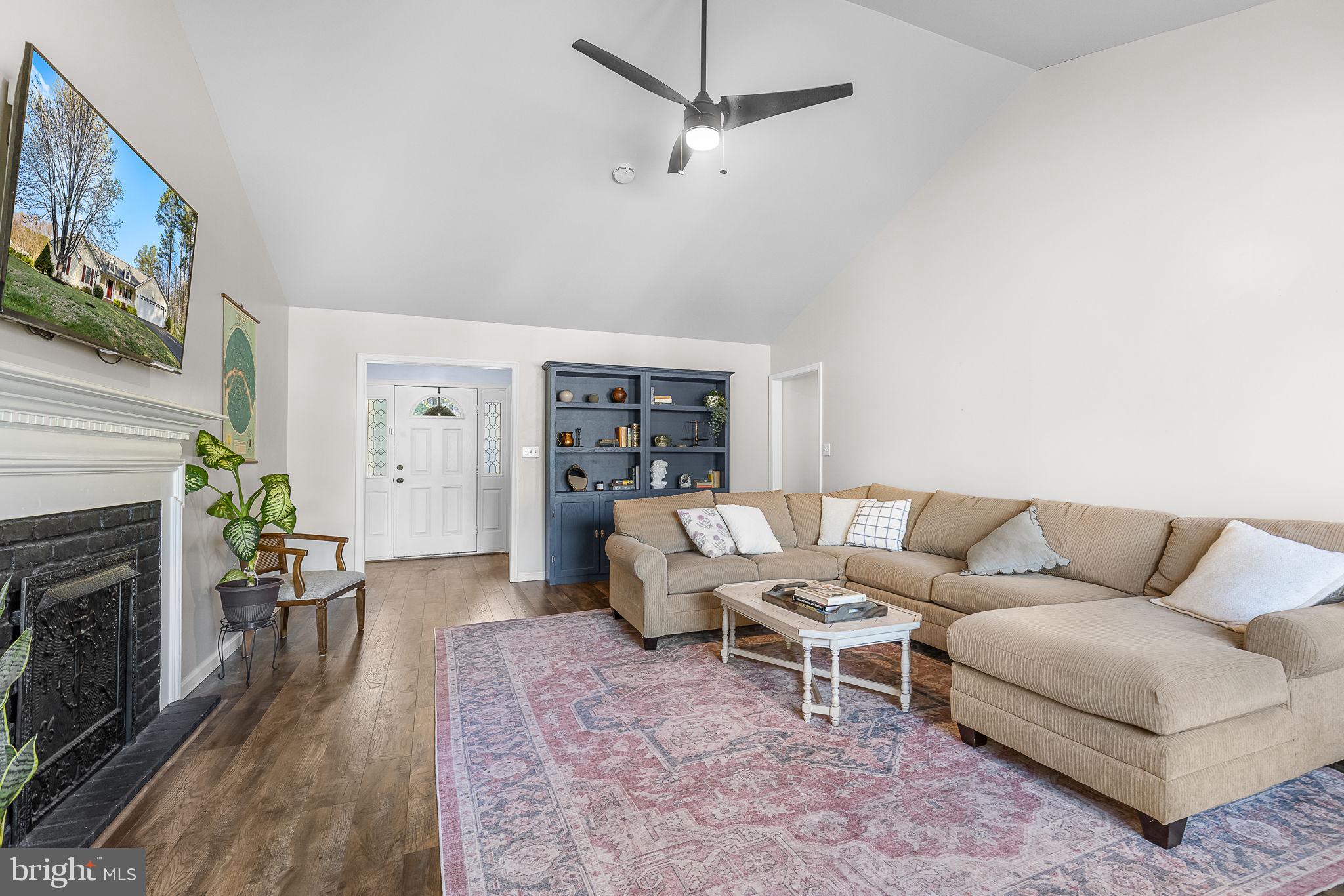 SPRING CREEK - Residential