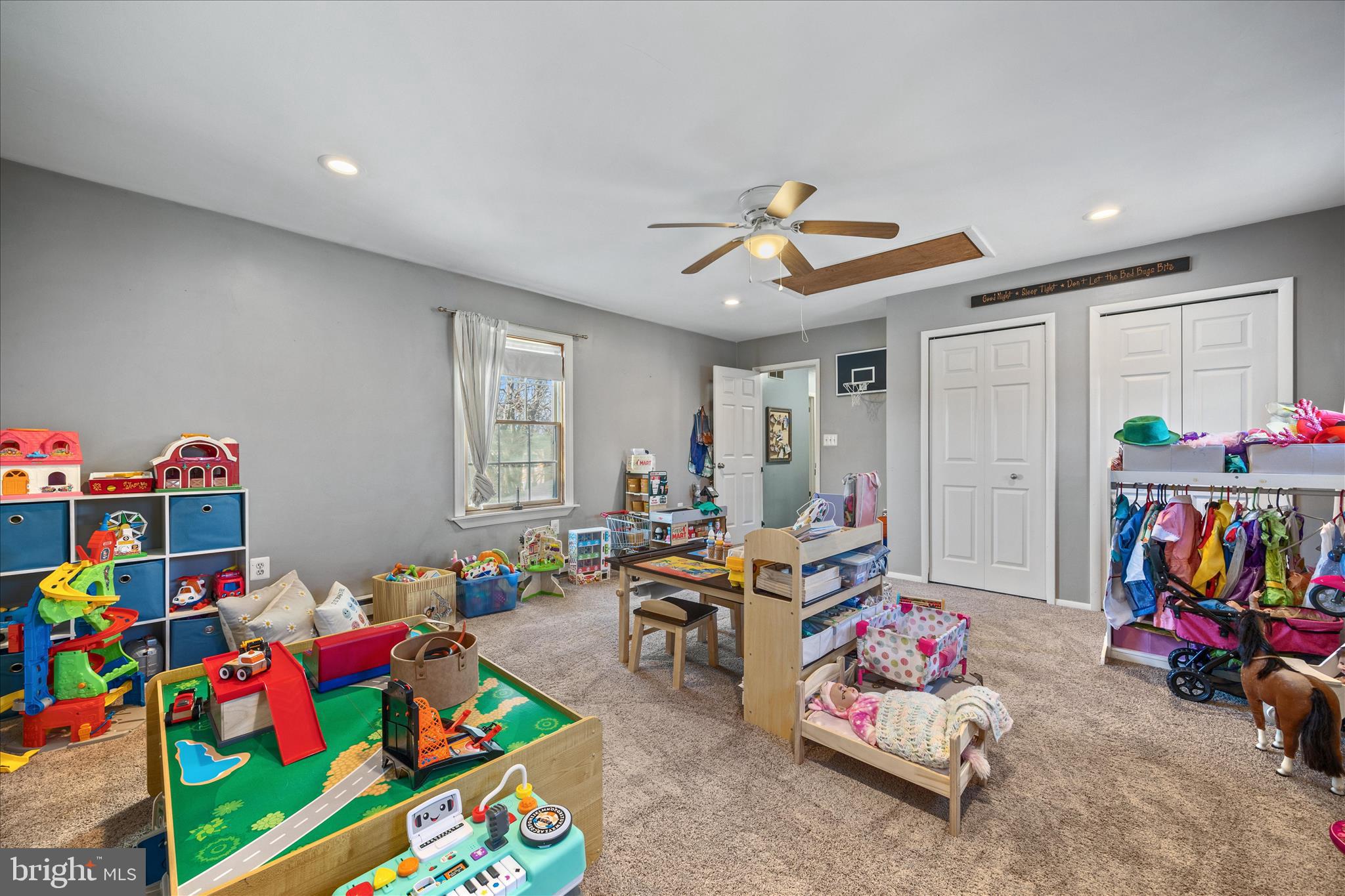 CHESTERFIELD - Residential