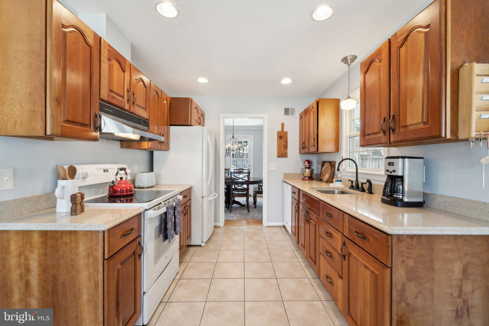 STRATFORD ON THE POTOMAC - Residential