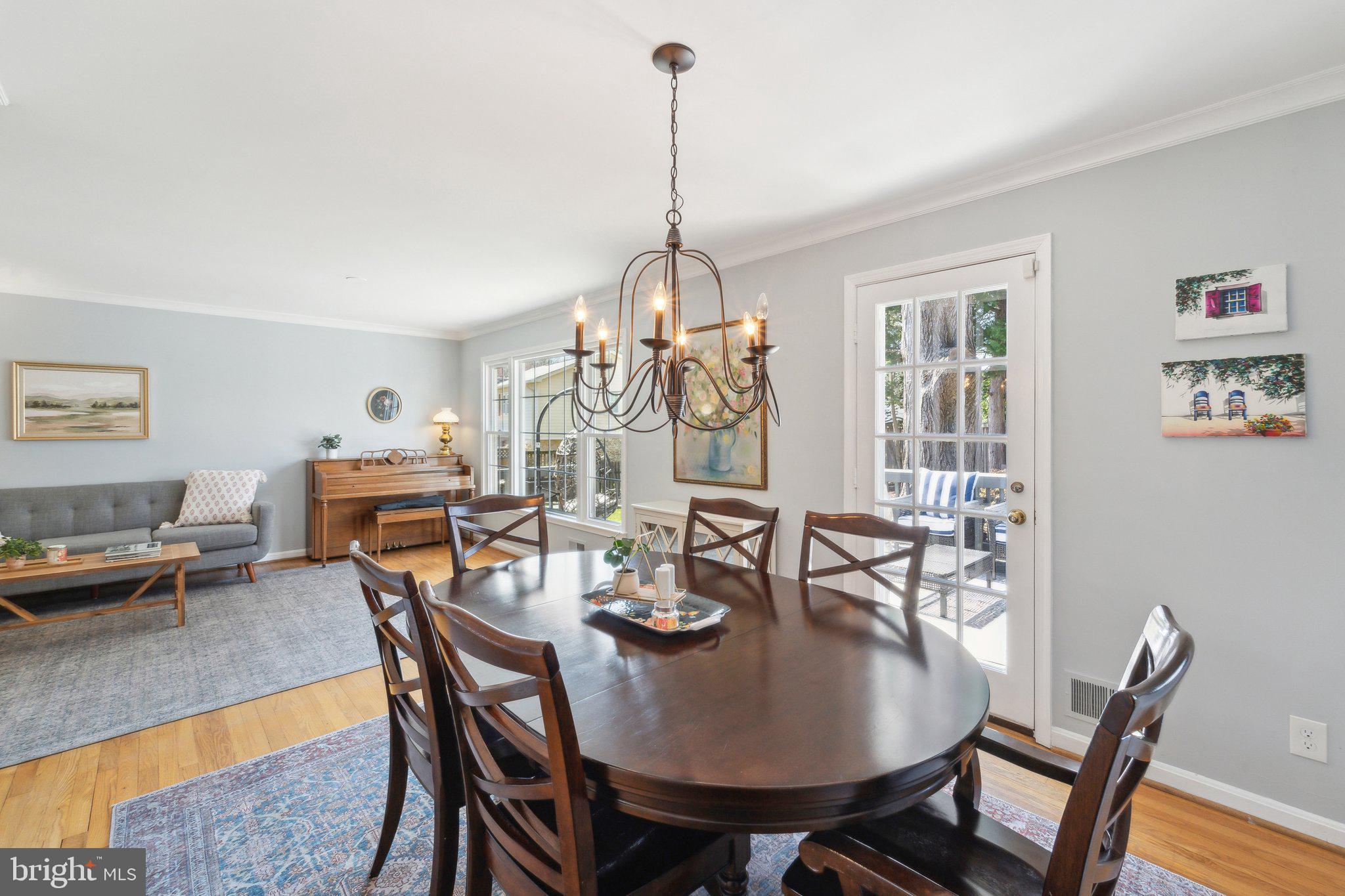 STRATFORD ON THE POTOMAC - Residential