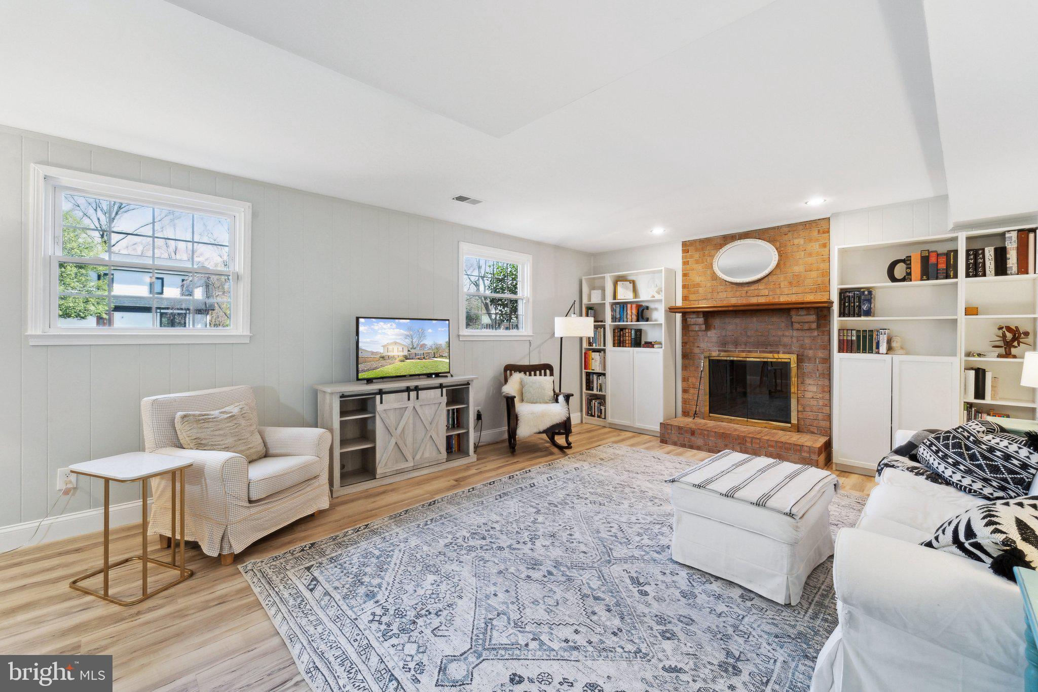 STRATFORD ON THE POTOMAC - Residential