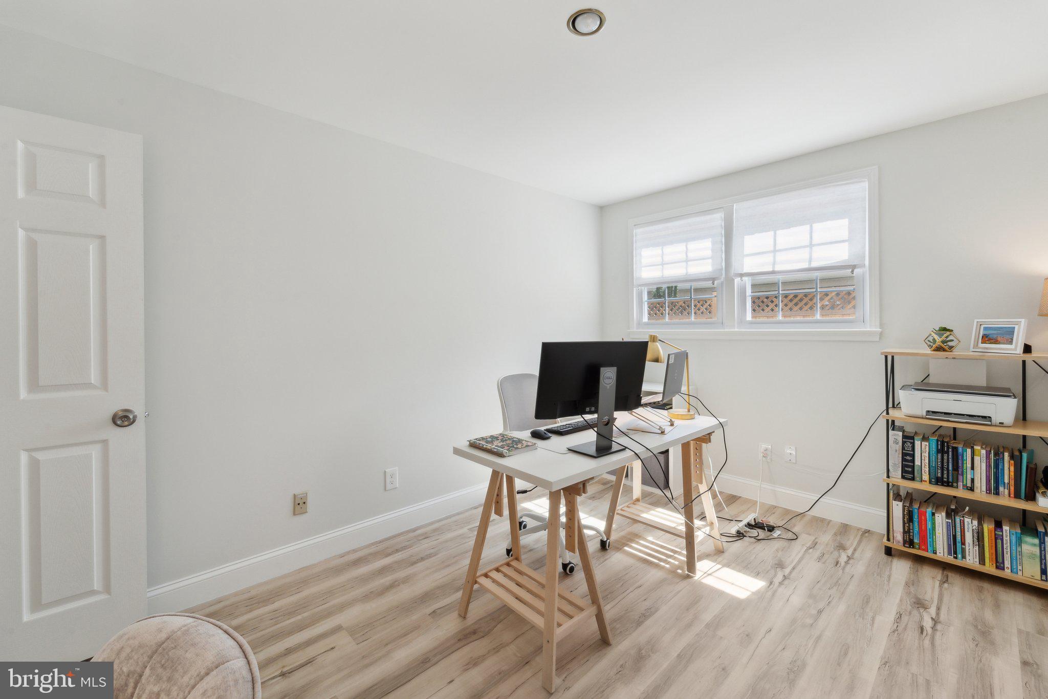 STRATFORD ON THE POTOMAC - Residential