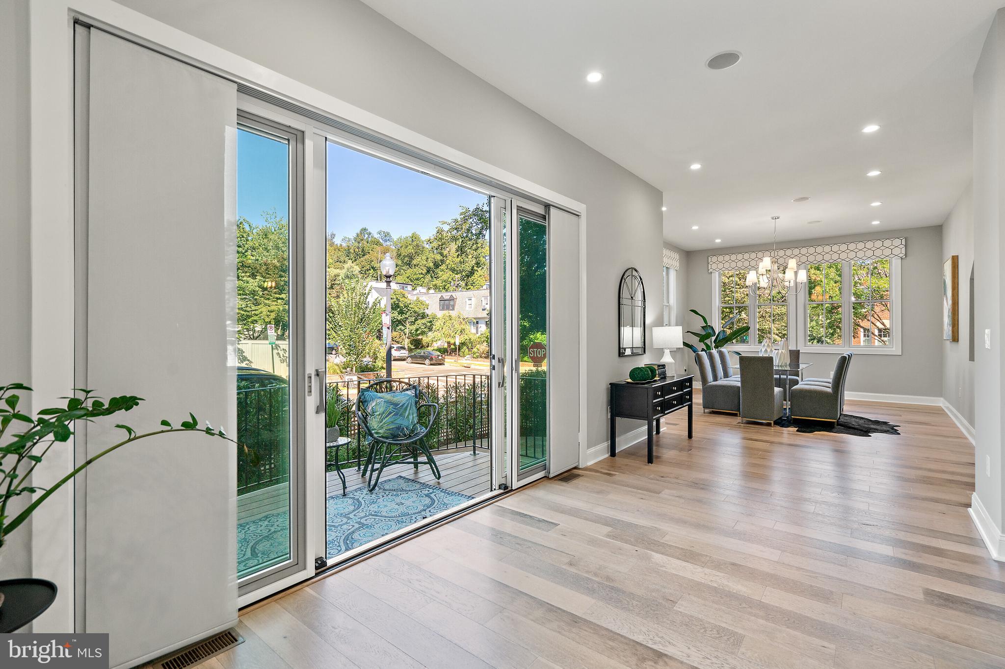 BURLEITH - Residential