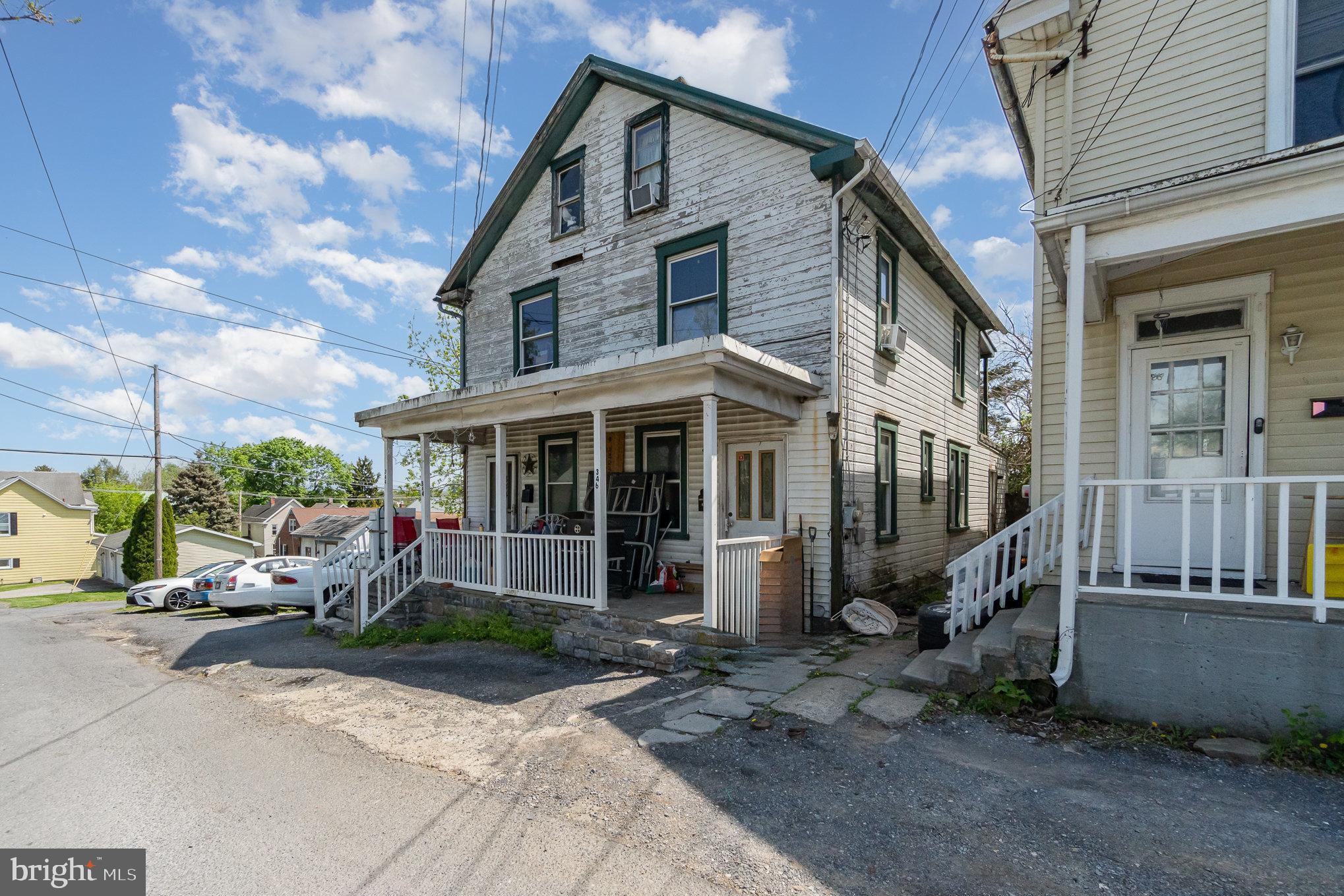 346 W BURKHART AVENUE