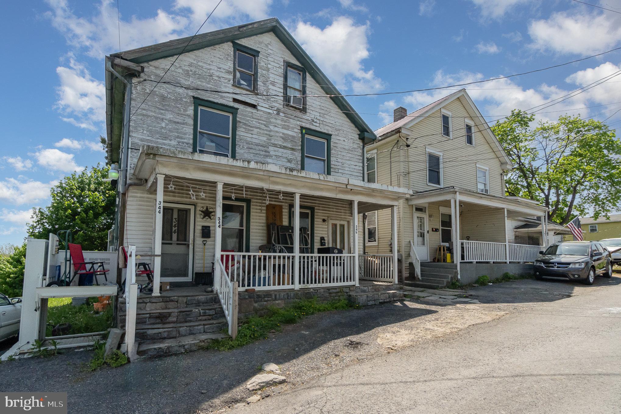 346 W BURKHART AVENUE