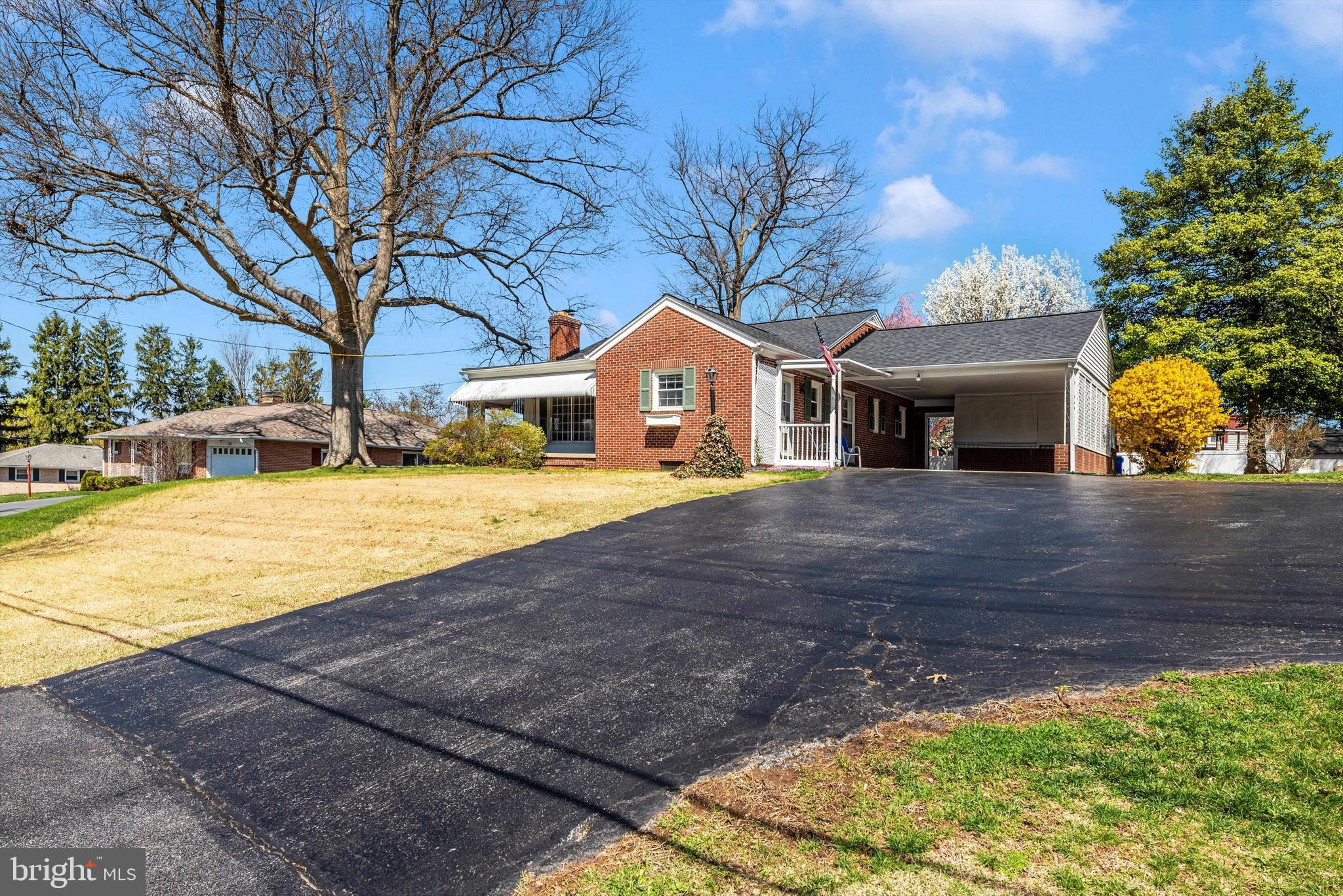 MIDDLETOWN - Residential