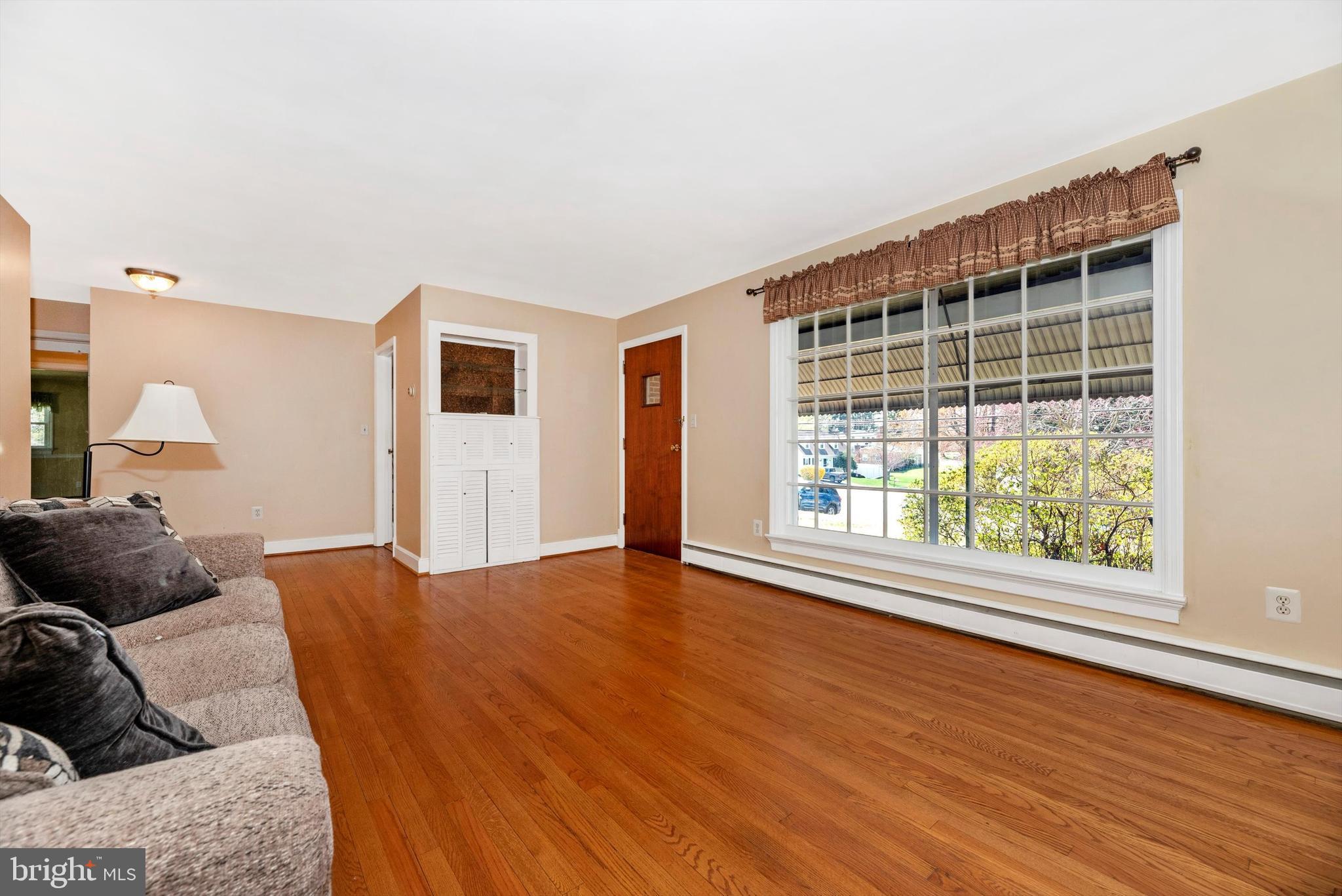 MIDDLETOWN - Residential