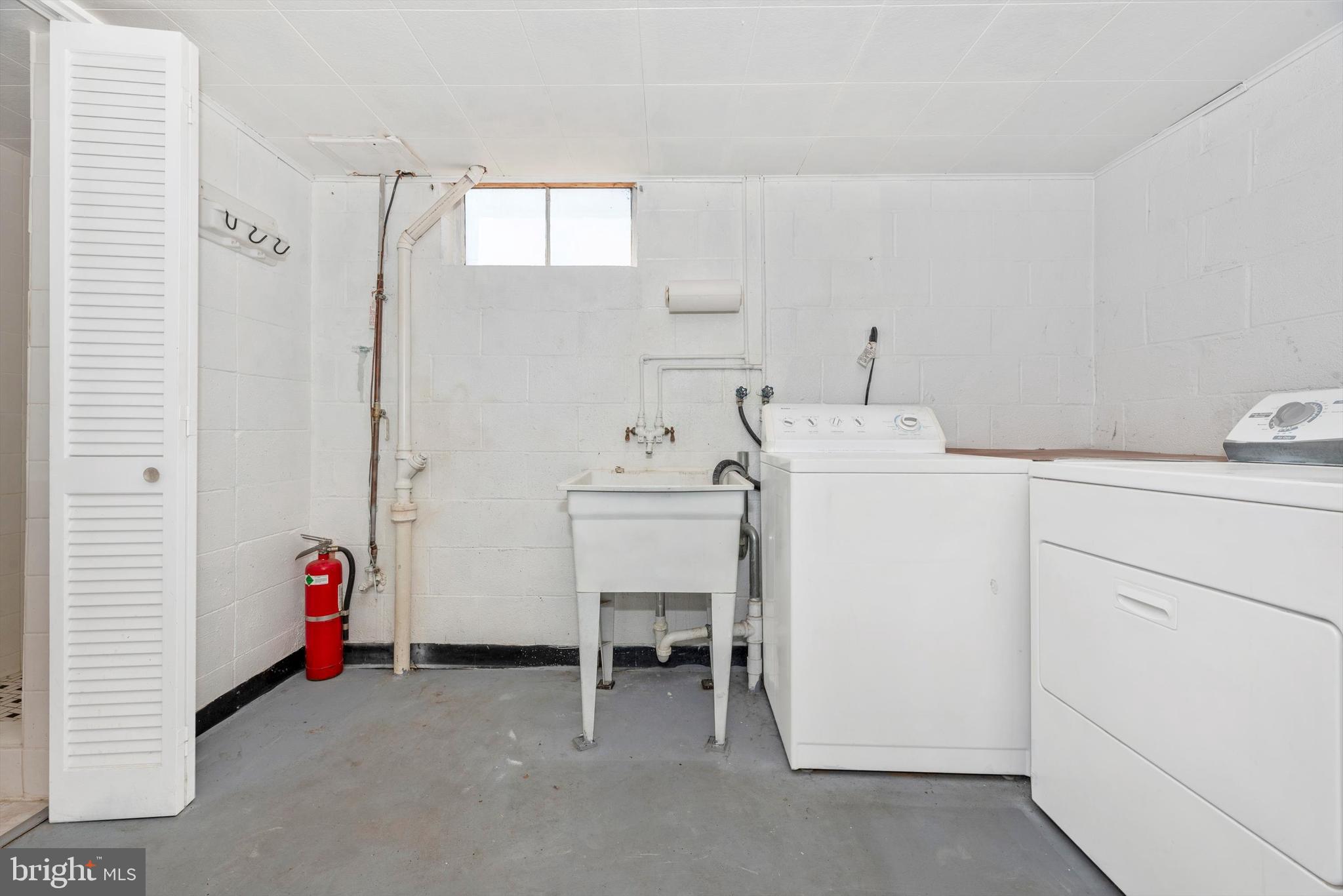 MIDDLETOWN - Residential