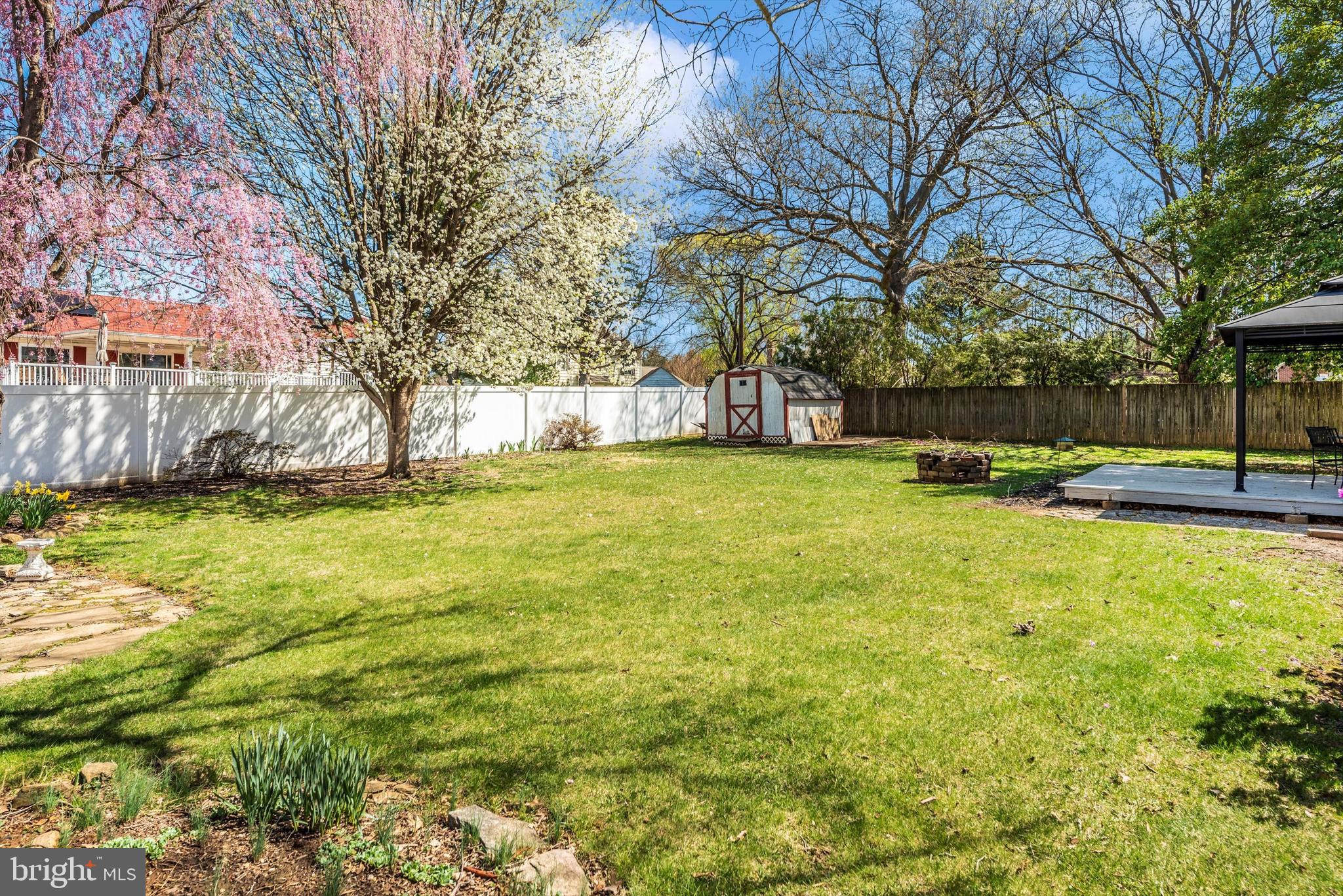 MIDDLETOWN - Residential