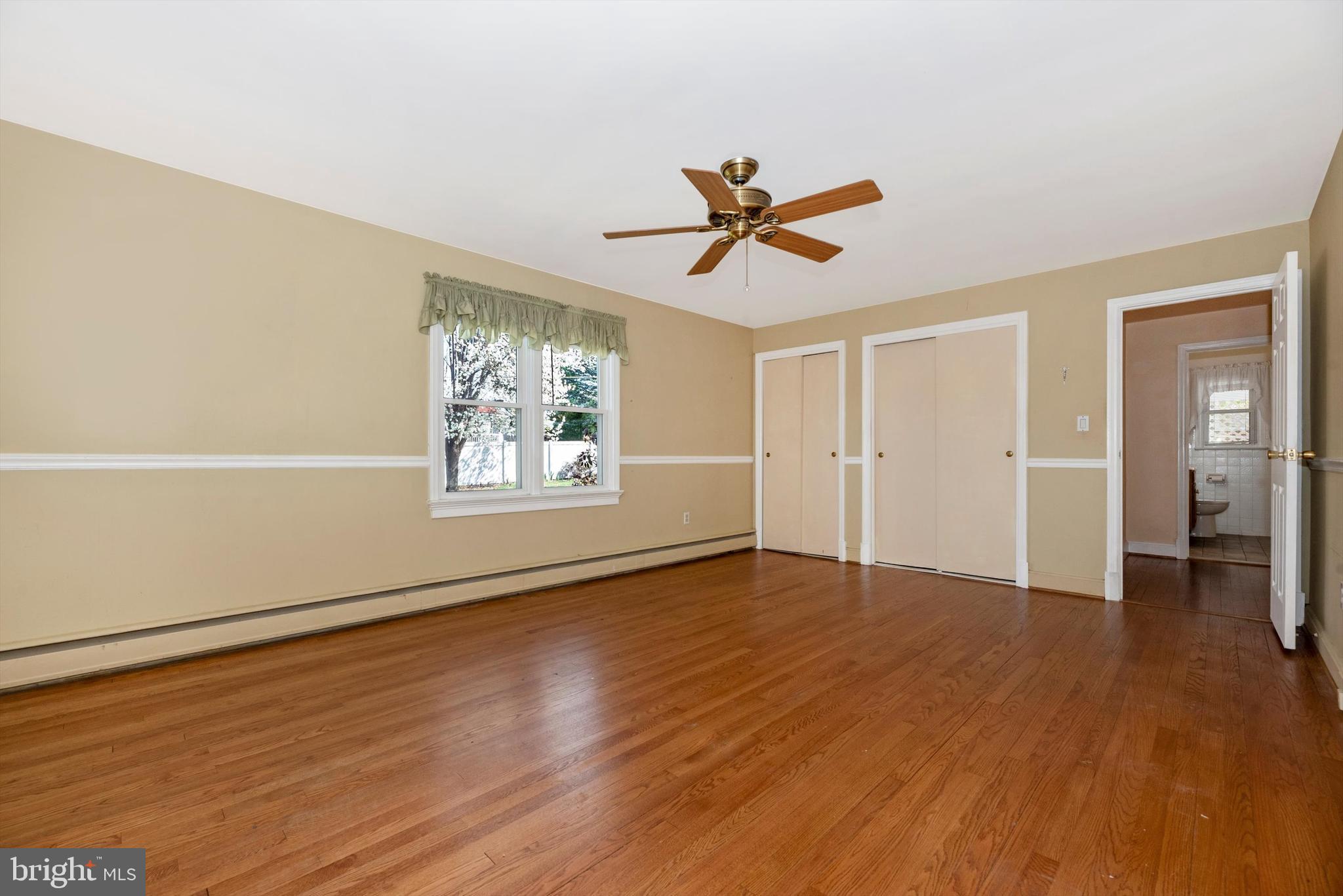 MIDDLETOWN - Residential