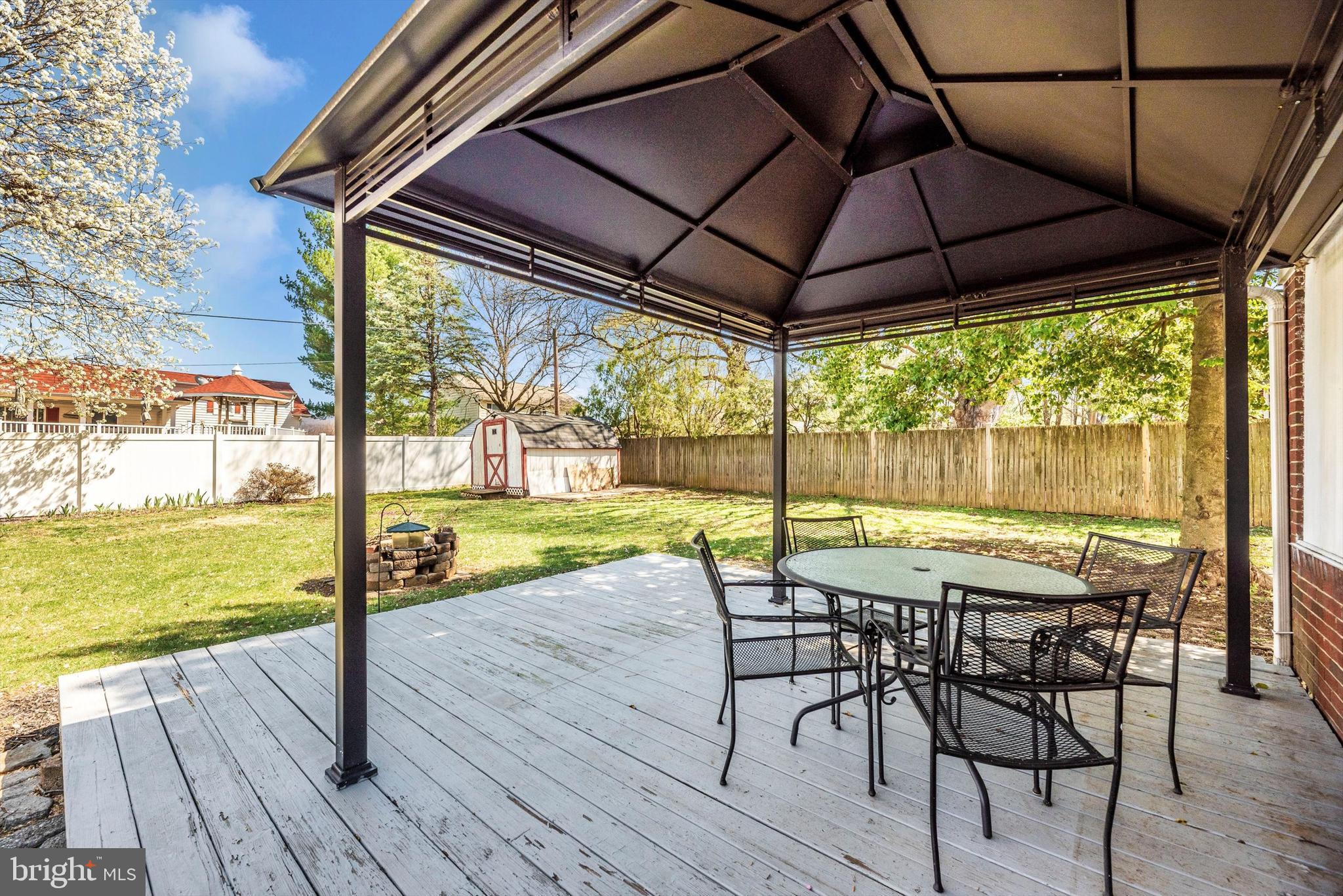 MIDDLETOWN - Residential