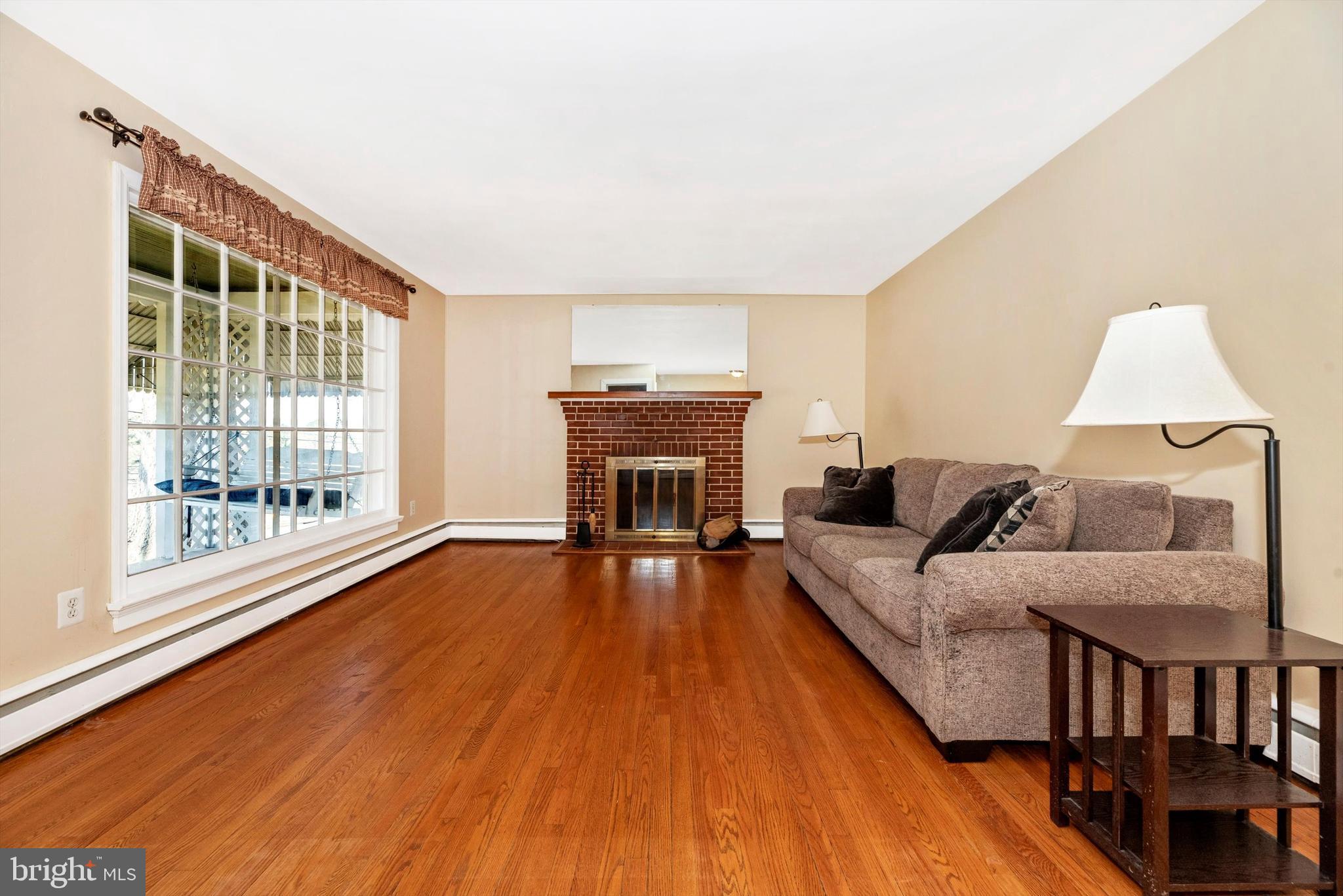 MIDDLETOWN - Residential