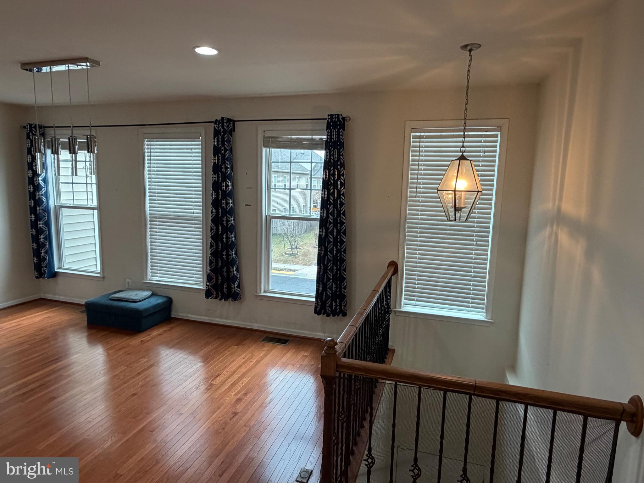 STONE RIDGE SOUTH - Residential Lease