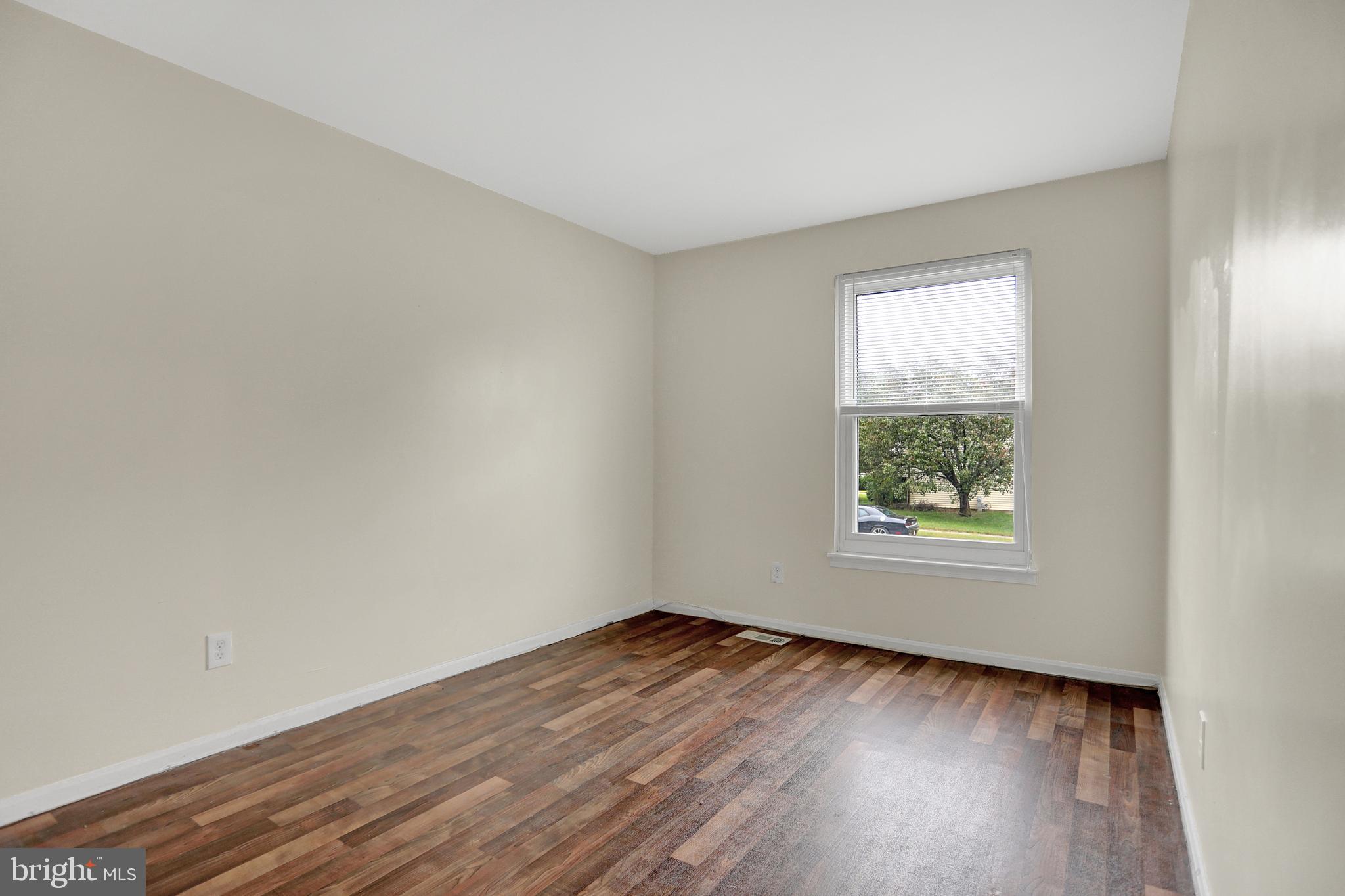 GOLDENTREE - Residential