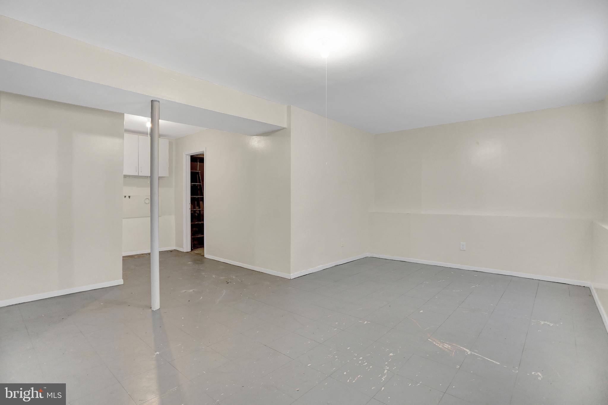 GOLDENTREE - Residential