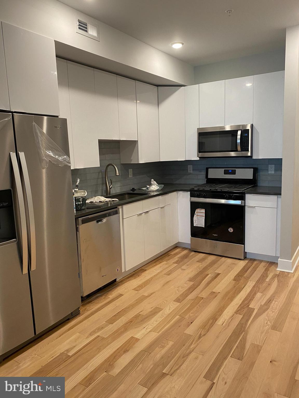 FISHTOWN - Residential Lease